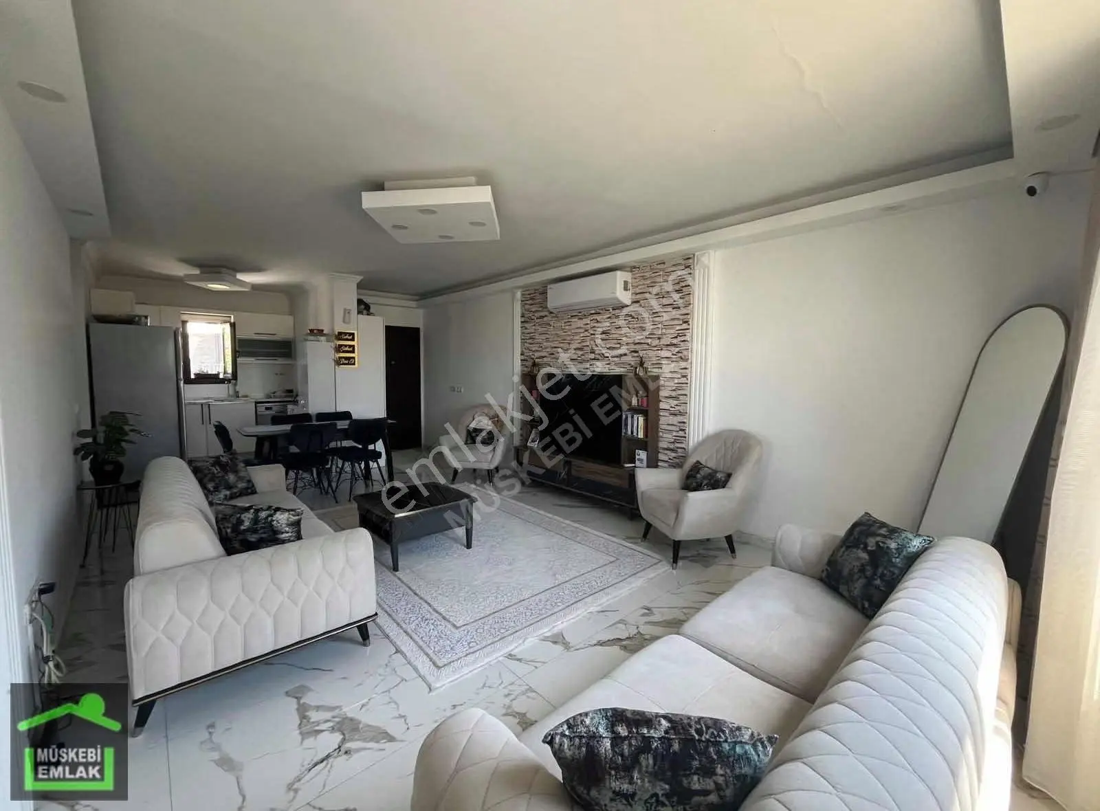 Ortakent Merkezde Satılık 2+1 Üst Kat Daire