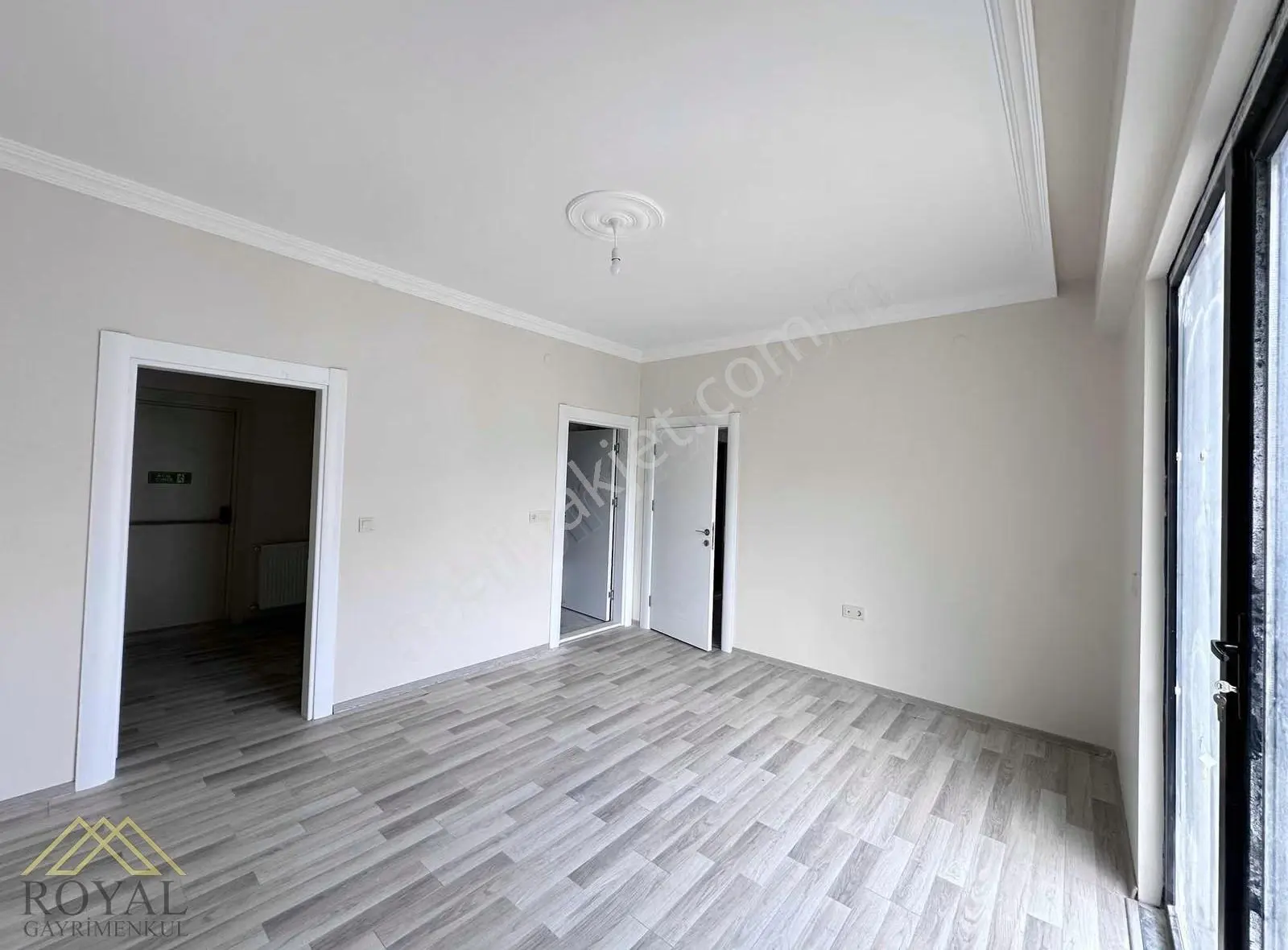 Trabzon Yomra'da Panoramik Deniz Manzaralı 3+1 Sıfır Daire - Görsel 34