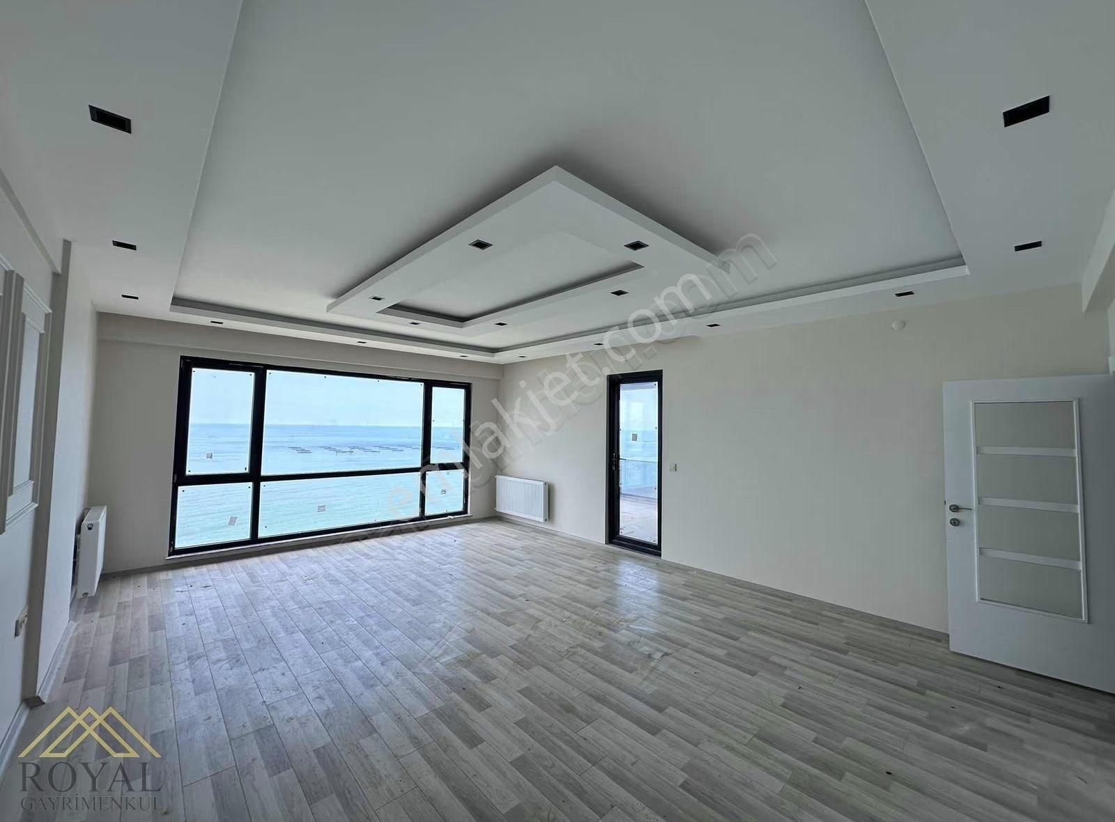 Trabzon Yomra'da Panoramik Deniz Manzaralı 3+1 Sıfır Daire - Görsel 24