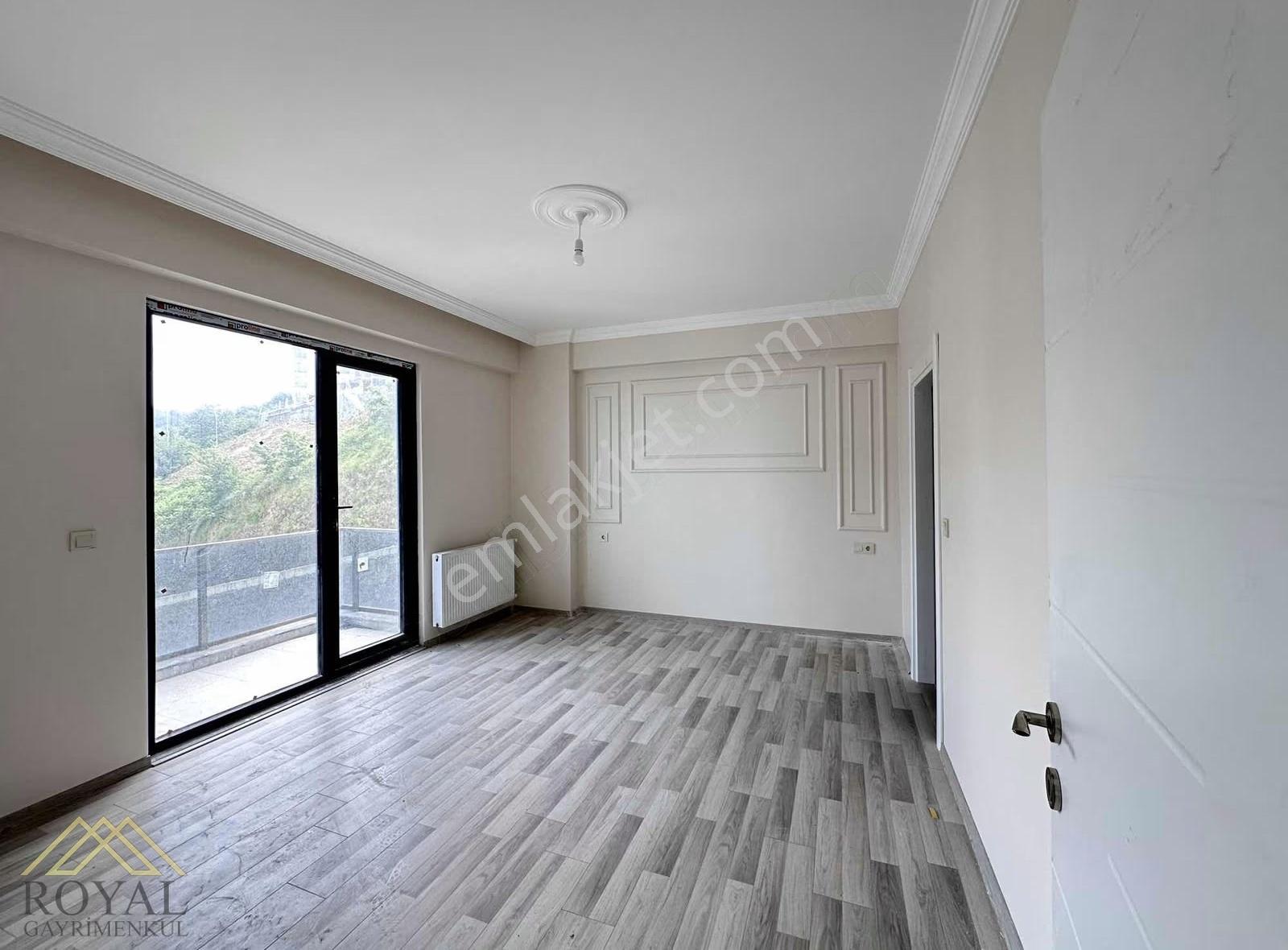 Trabzon Yomra'da Panoramik Deniz Manzaralı 3+1 Sıfır Daire - Görsel 10