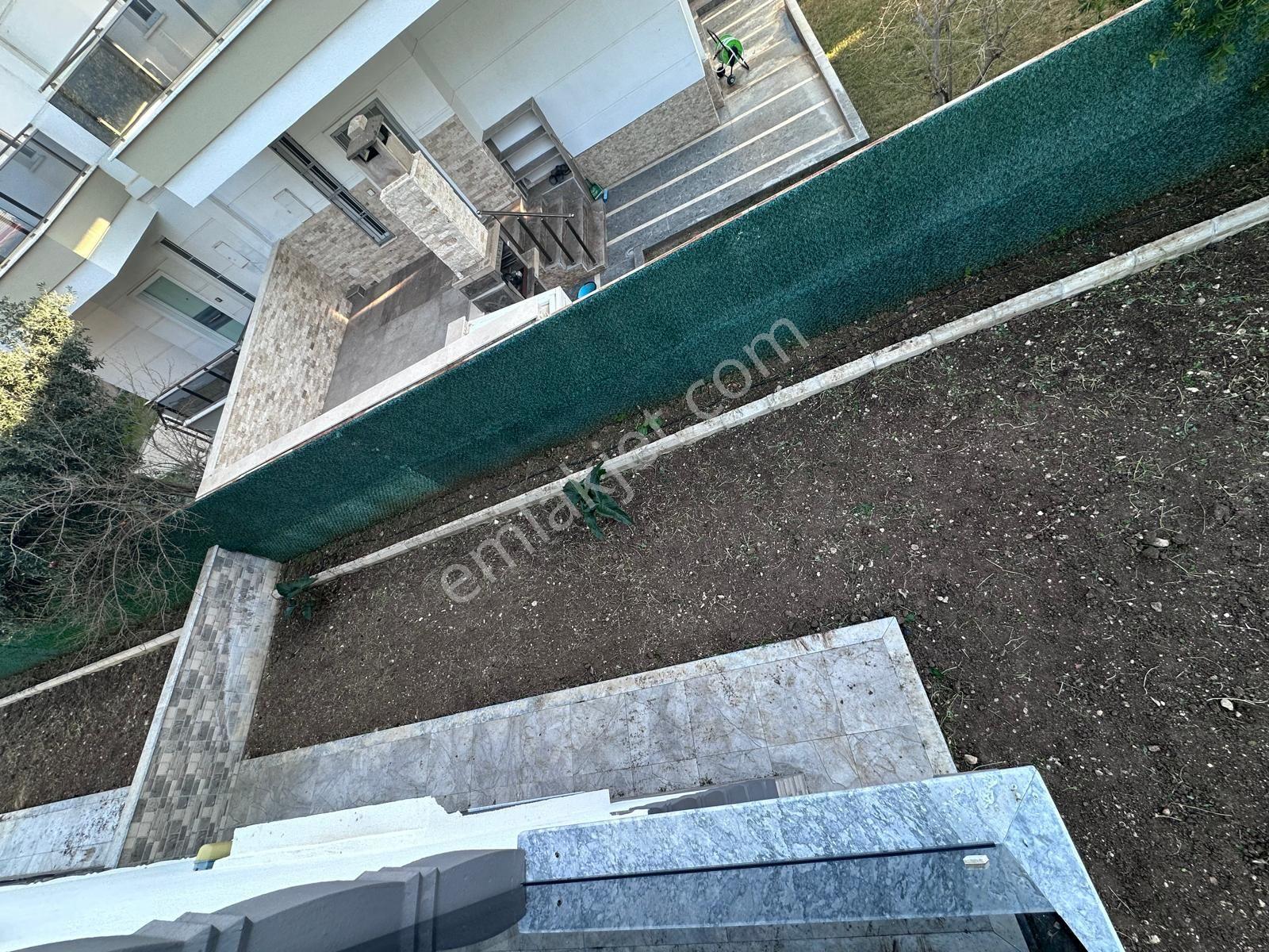 Merkezin Kalbindeki Villa - Görsel 11