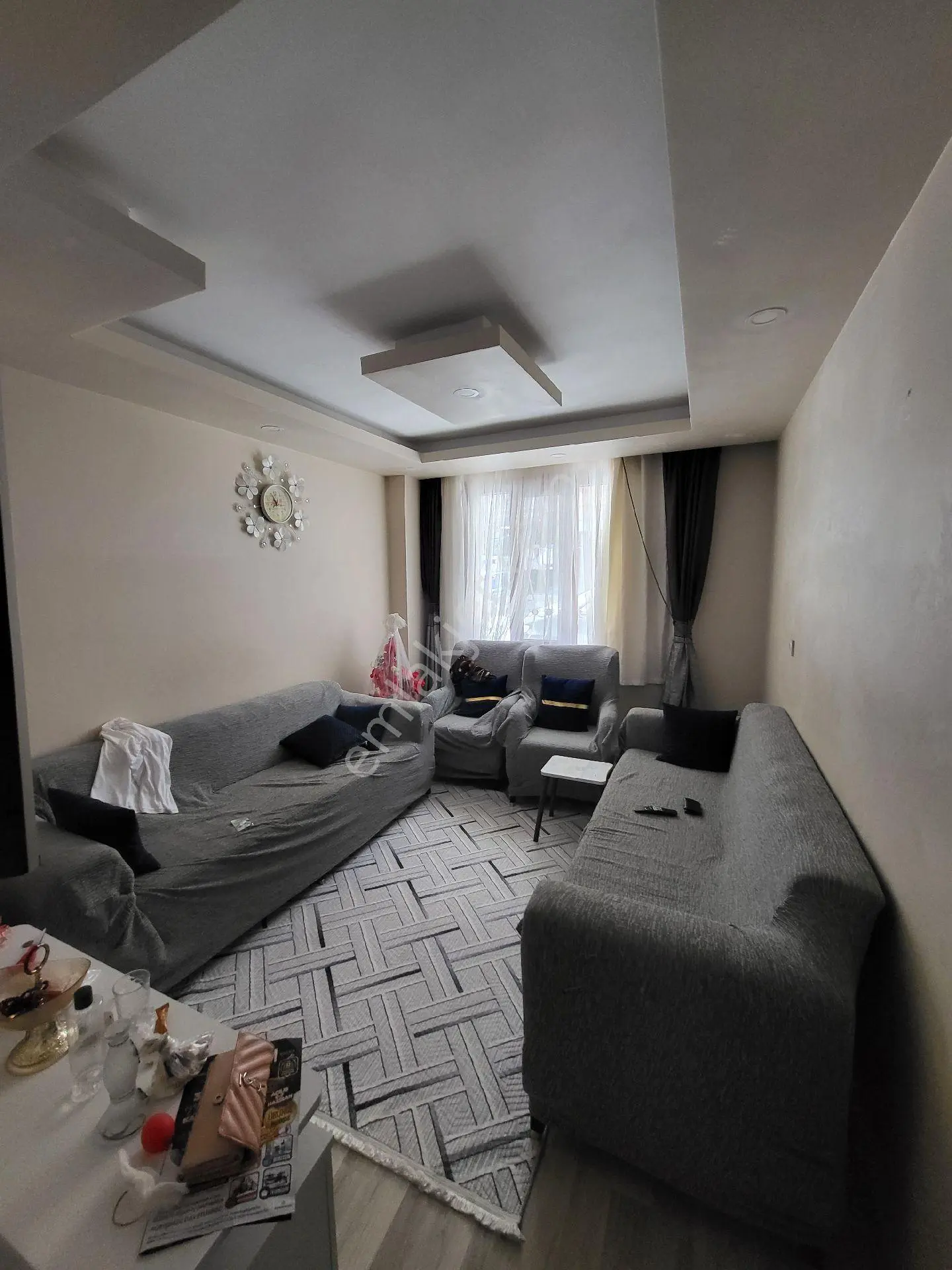 Arnavutköy İslambey Mahallesi'nde Yatırımlık Ve Oturuma Uygun 2+1 Yüksek Giriş Daire