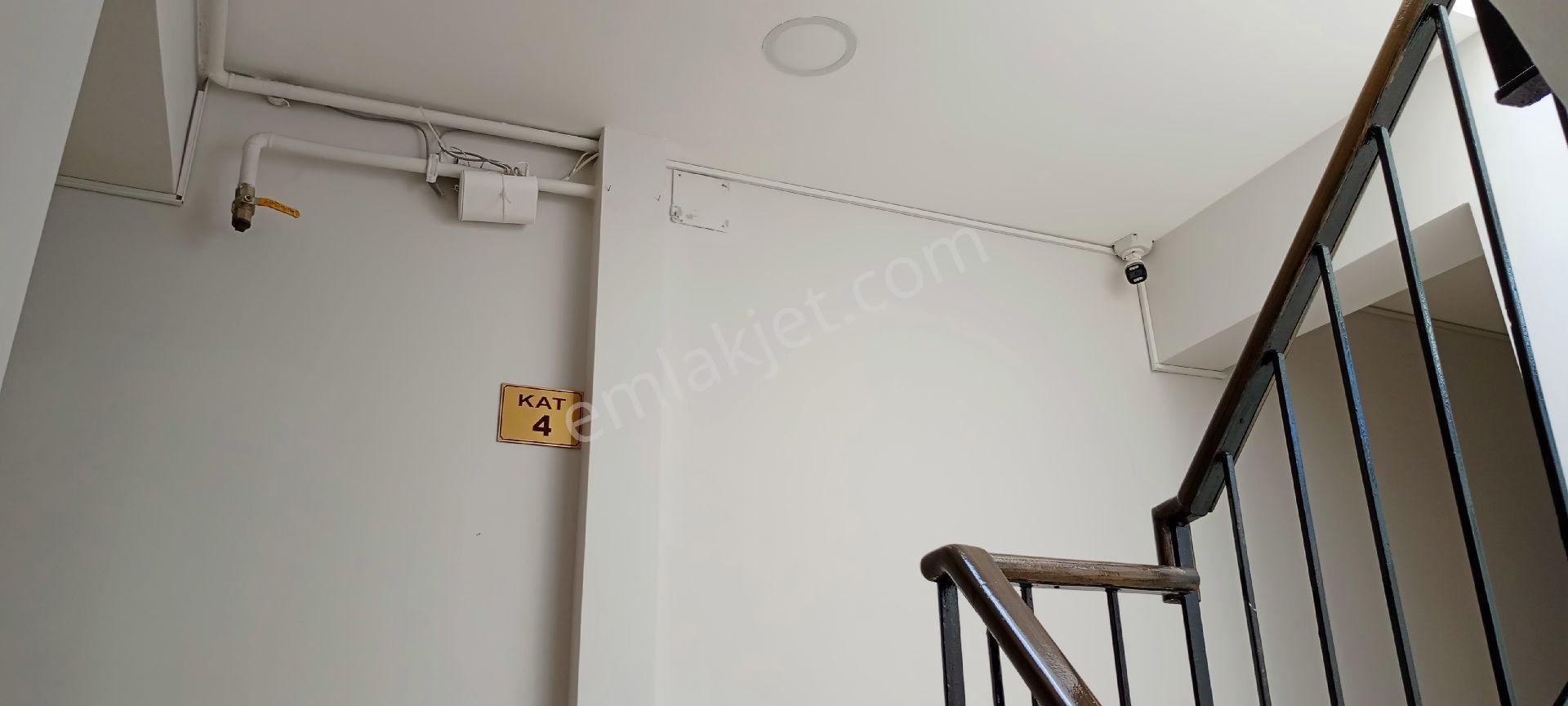 My Ekipdenbursa Kentmeydanına Yakın Cadde Üzerinde 6 Katlı Bina - Görsel 25