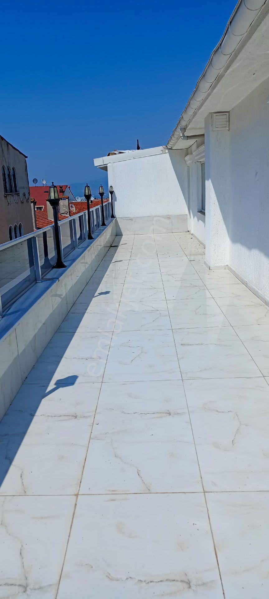 My Ekipdenbursa Kentmeydanına Yakın Cadde Üzerinde 6 Katlı Bina - Görsel 34