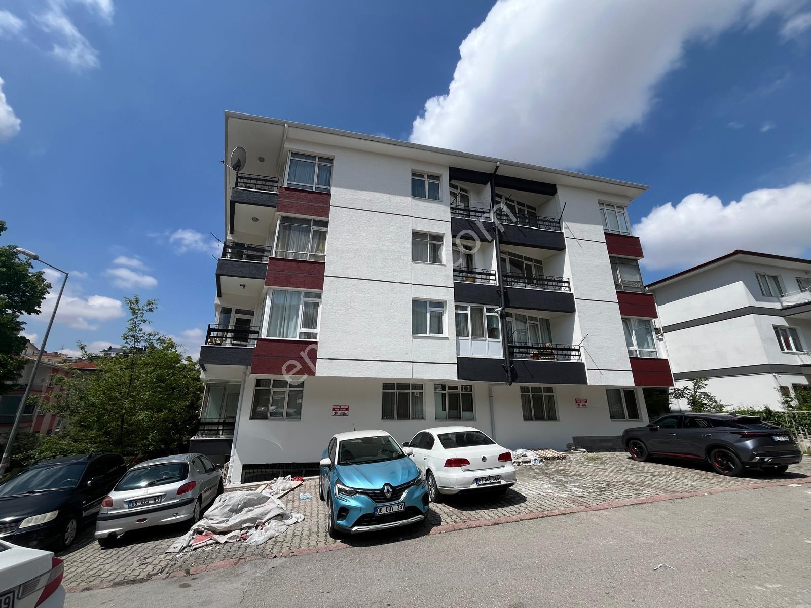 Küçükesat'ta 3+1 Ful Yapılı Eşyalı Kiralık Daire