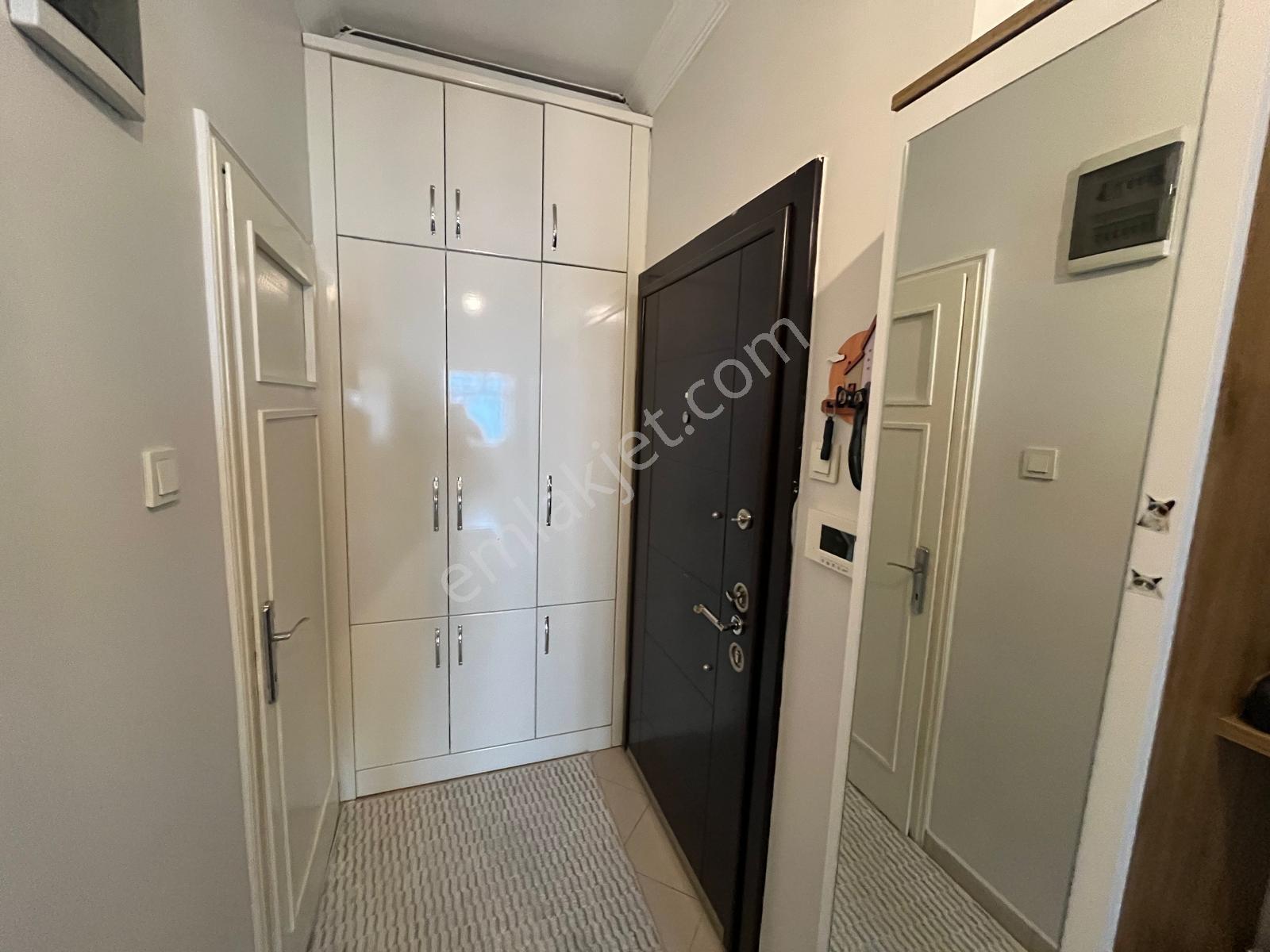 Küçükesat'ta 3+1 Ful Yapılı Eşyalı Kiralık Daire - Görsel 5