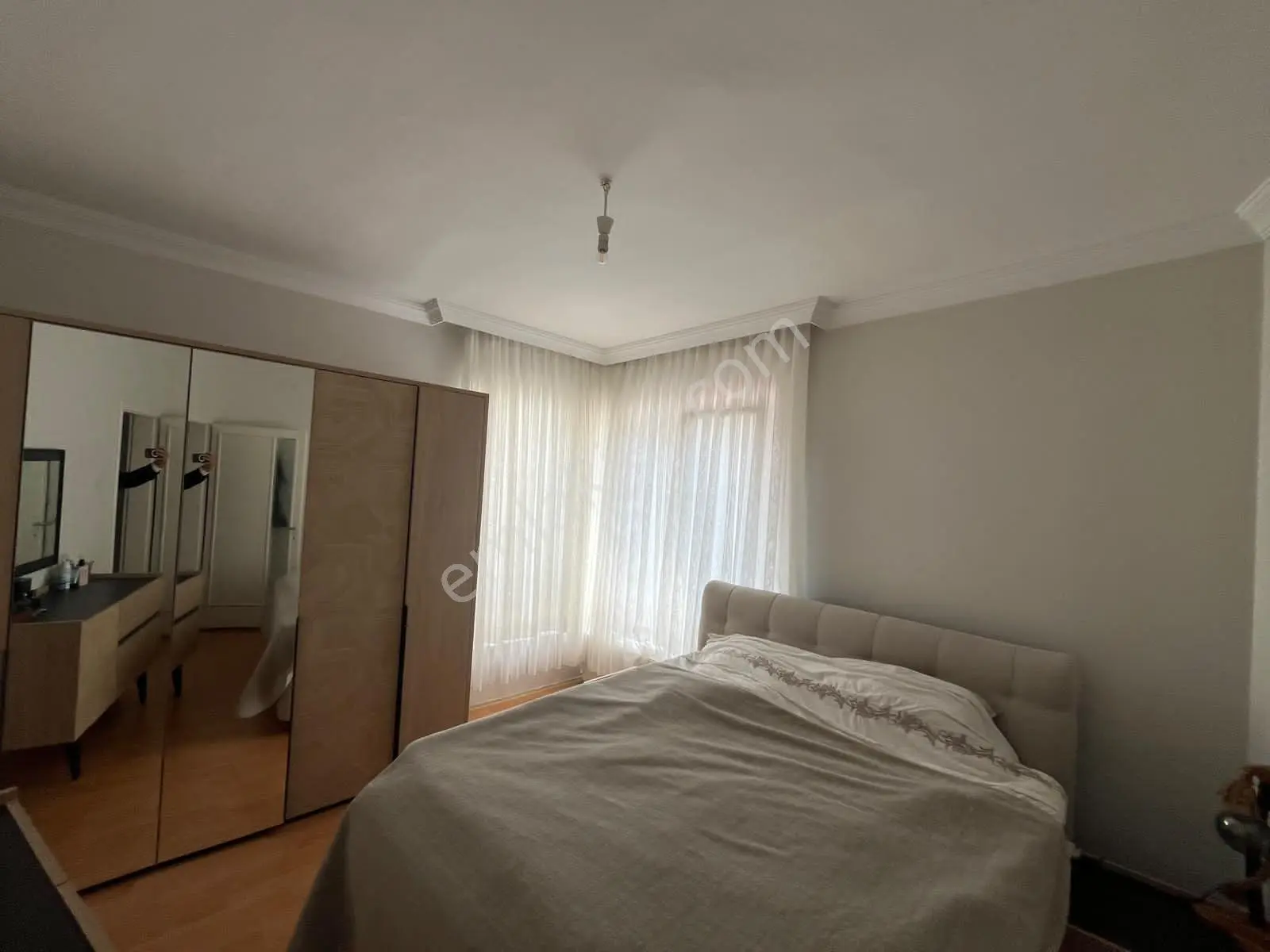 Küçükesat'ta 3+1 Ful Yapılı Eşyalı Kiralık Daire - Görsel 15