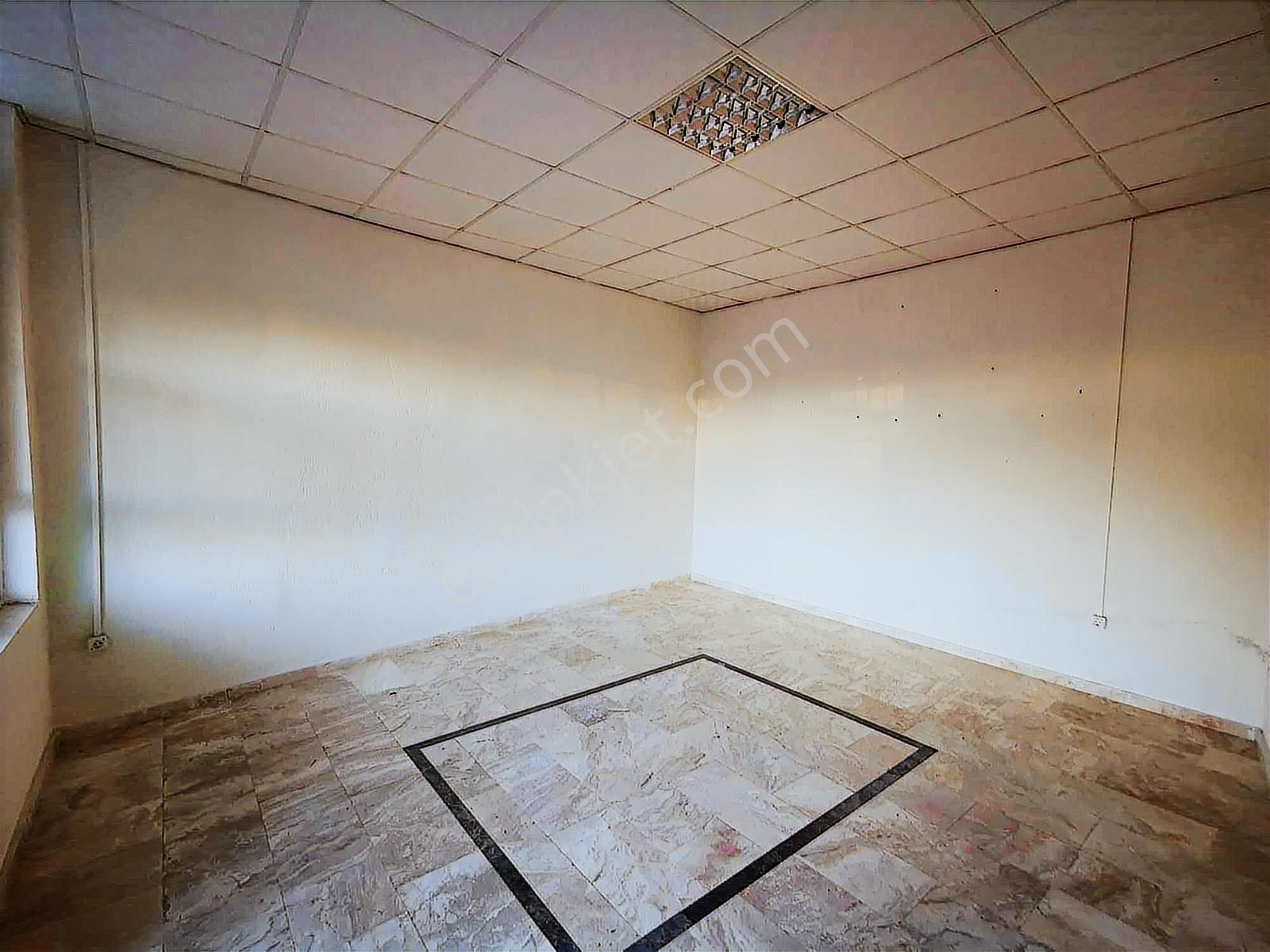 Saygın 'dan Hacıeyüplü Mah. Kiralık İşyeri Önü Açık - Görsel 11