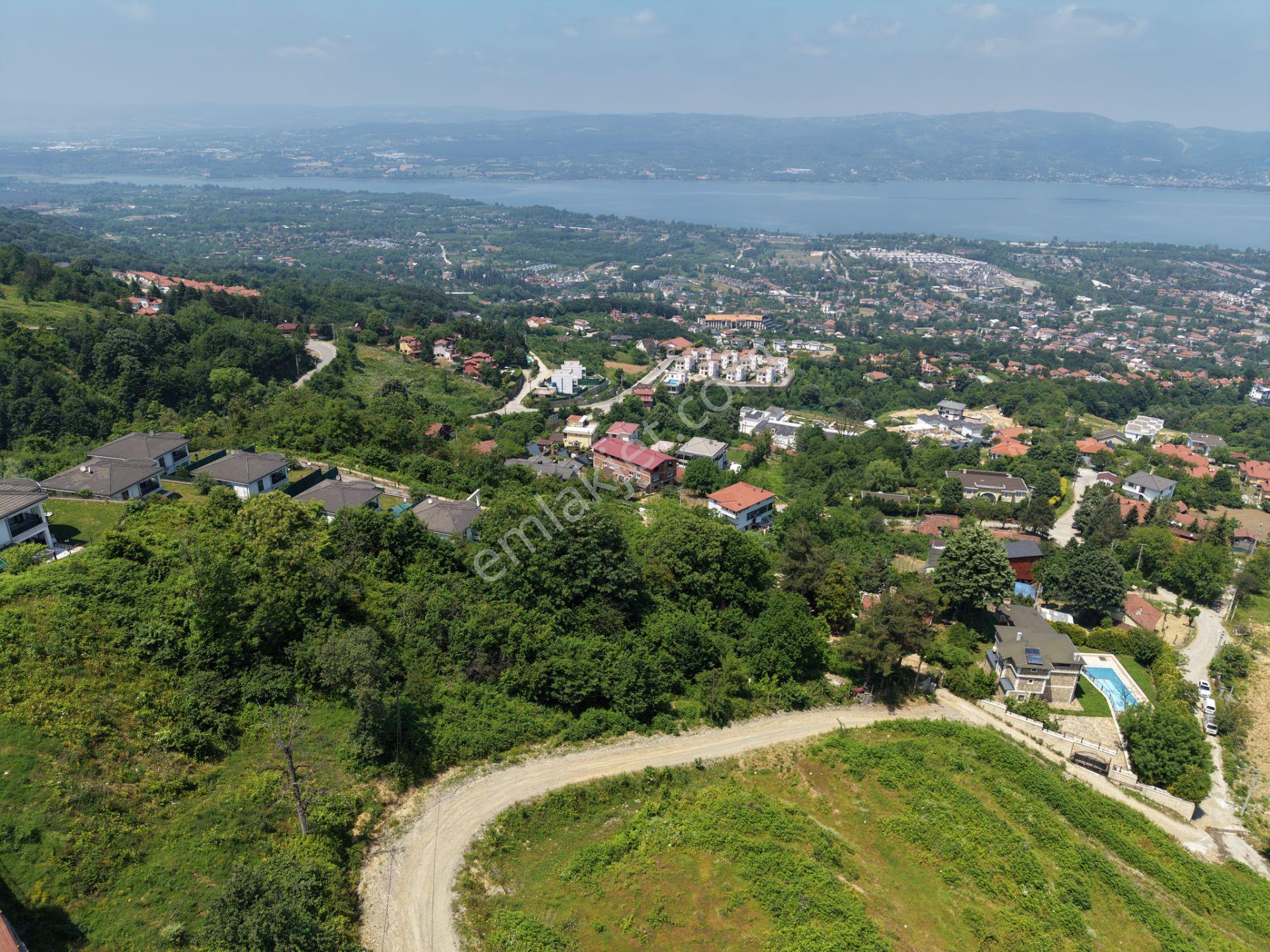 Sapanca’da Göl Manzaralı Satılık Konut (villa) İmarlı 5454 M2 Arsa - Görsel 9