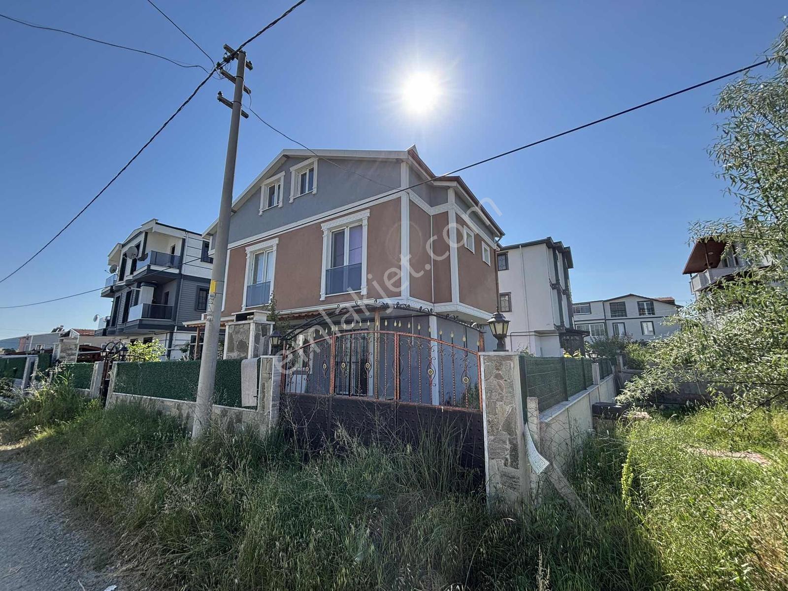 Denize 510 Metre Full Eşyalı Sıfır Ayarında 6+1 Müstakil Villa - Görsel 18