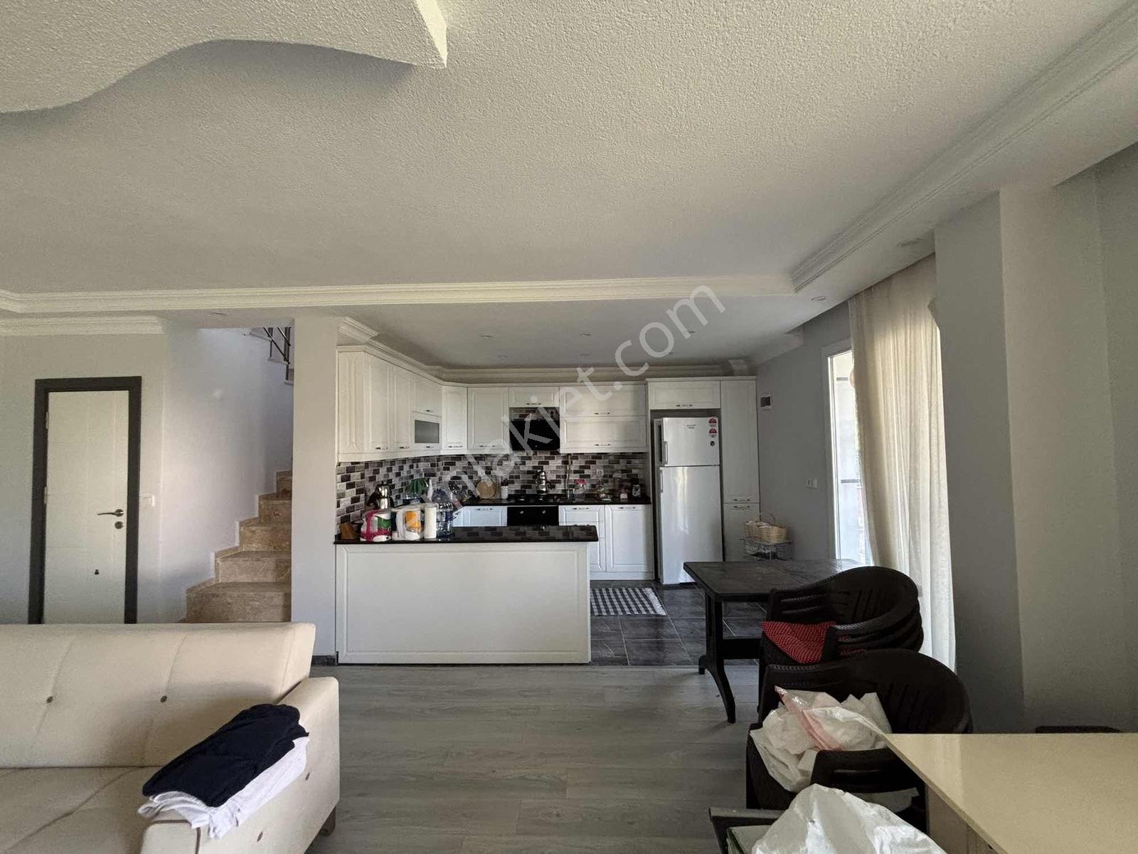 Denize 510 Metre Full Eşyalı Sıfır Ayarında 6+1 Müstakil Villa - Görsel 15