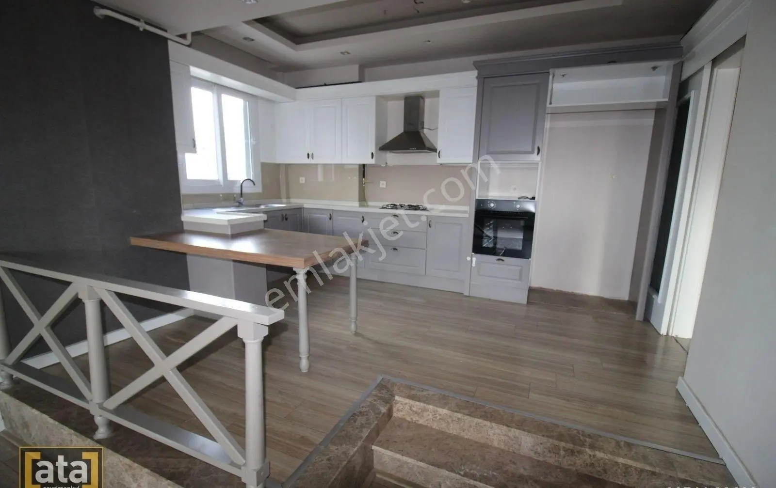 Mezitli Akdeniz Mah De Havuzlu Süper Lüx 4+1 Daire