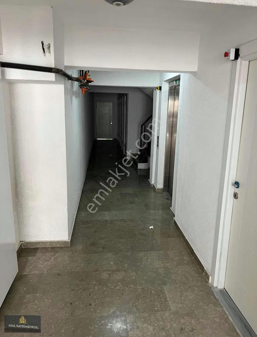 Asal Gayrimenkulden Çiftlik Caddesinde 2+1 Kiralık Daire - Görsel 7