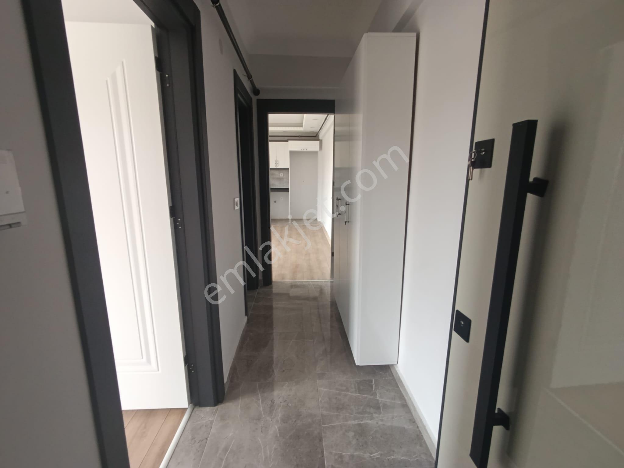 Remax Land'dan Emlaklarda Hürriyet Mahallesinde Kiralık 1+1(boş) - Görsel 9
