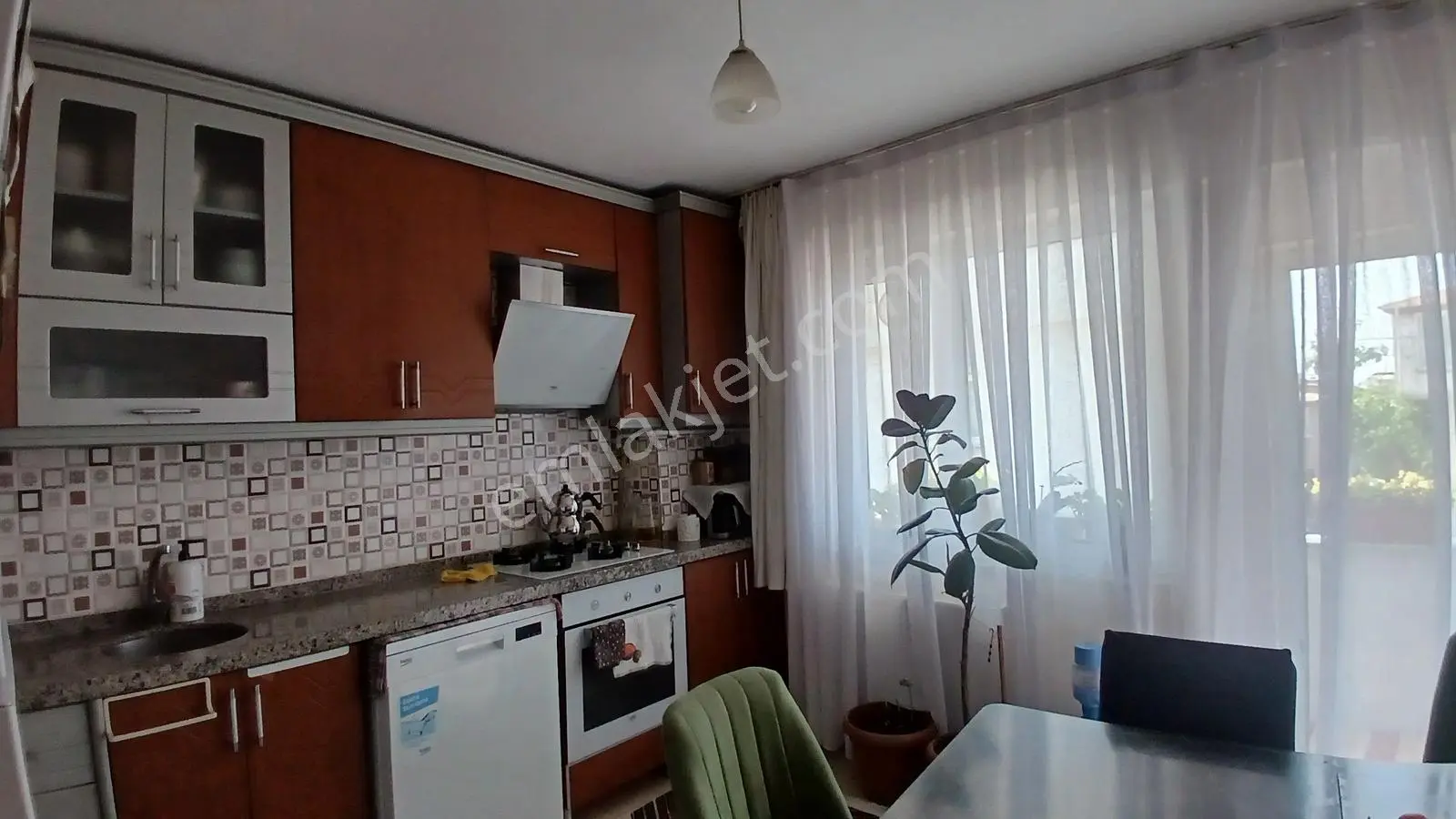 Remax Area Dan Osmangazi Geçit Mah Satılık Müstakil Ev - Görsel 7