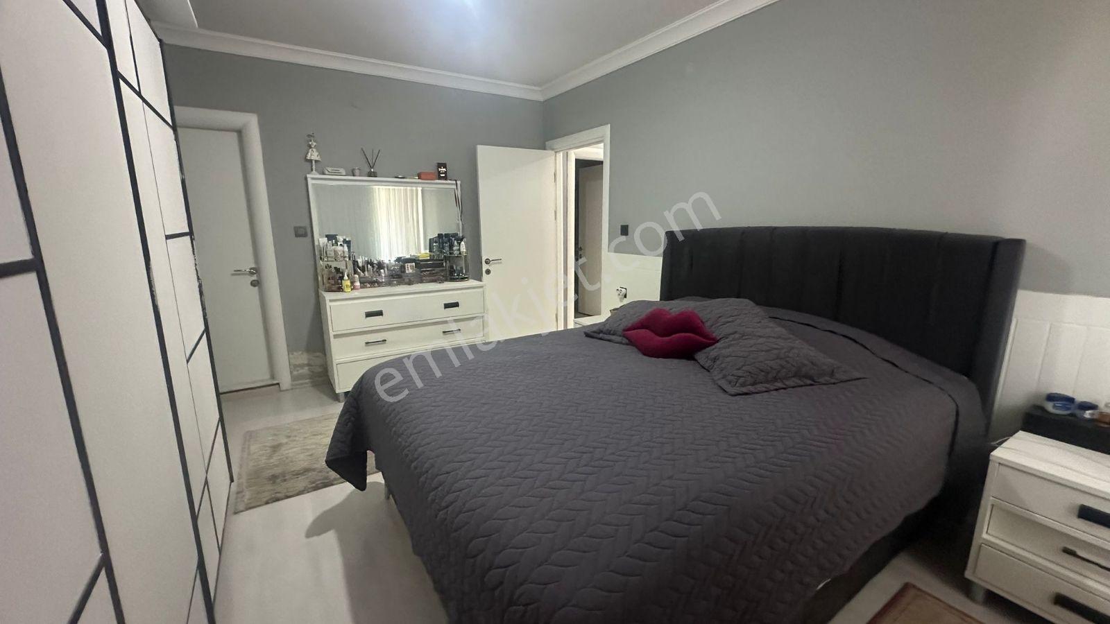 Remax-hür Fatma Yıldız Dan Serdivan Abdülhamid-1 Sit. Satılık - Görsel 35