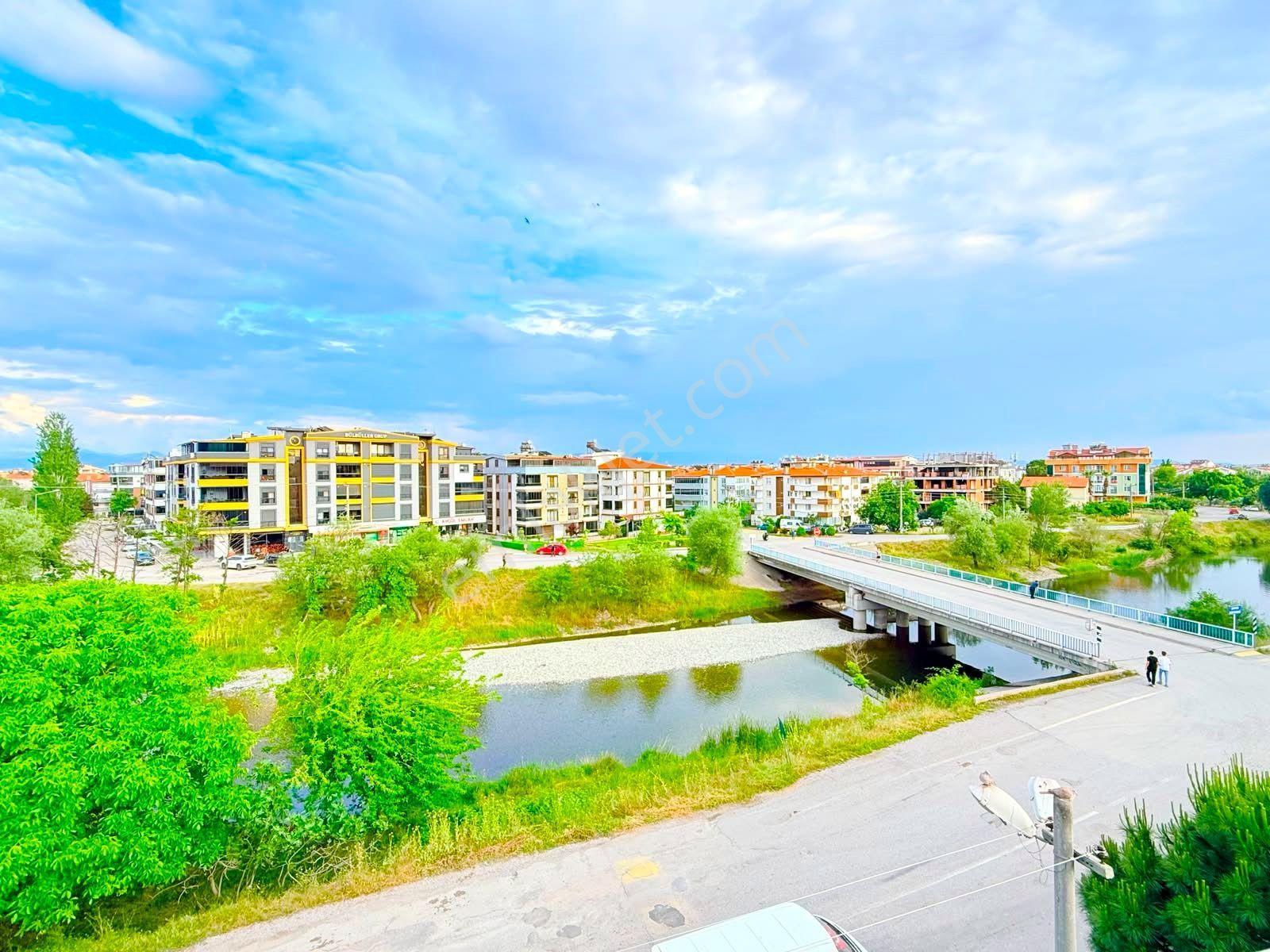 𝄞yetkilisi Blue Life Egen'den İkizçay'da 3+1 Ada Mutfaklı Çay Manzaralı Barbekülü Daire - Görsel 15