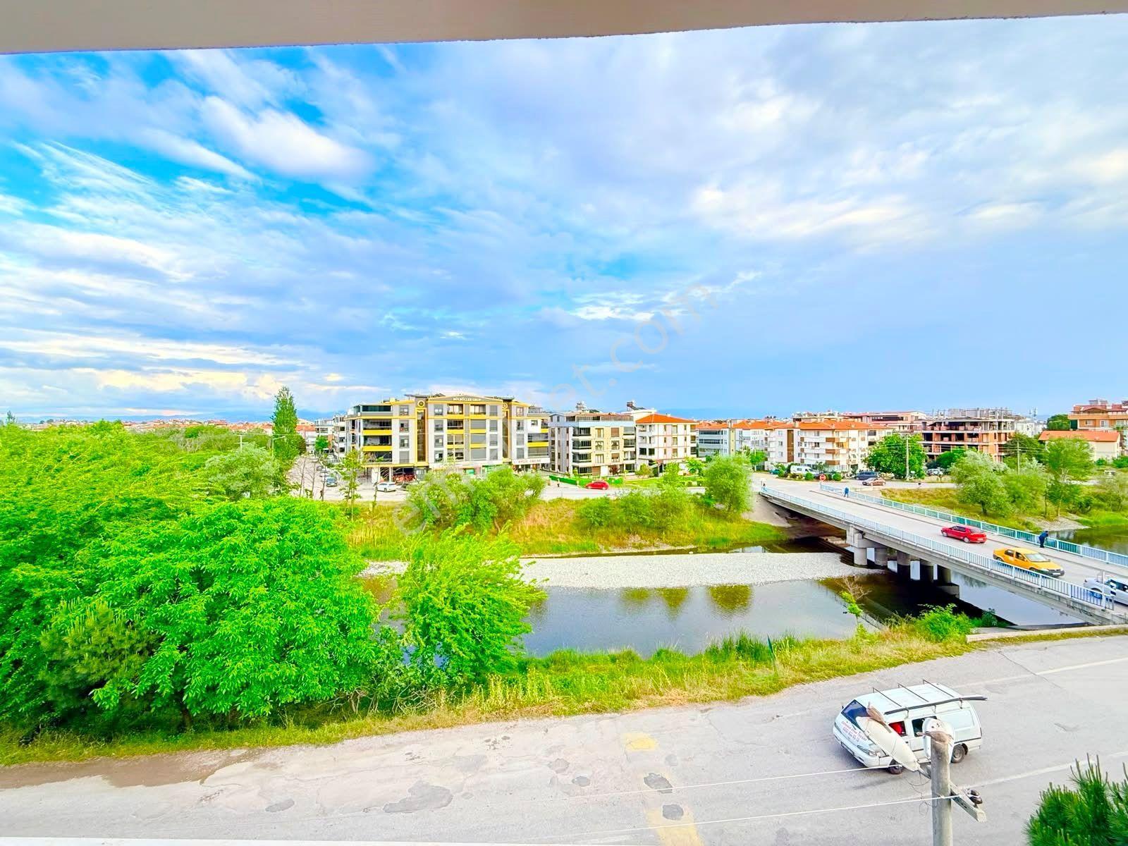 𝄞yetkilisi Blue Life Egen'den İkizçay'da 3+1 Ada Mutfaklı Çay Manzaralı Barbekülü Daire - Görsel 23