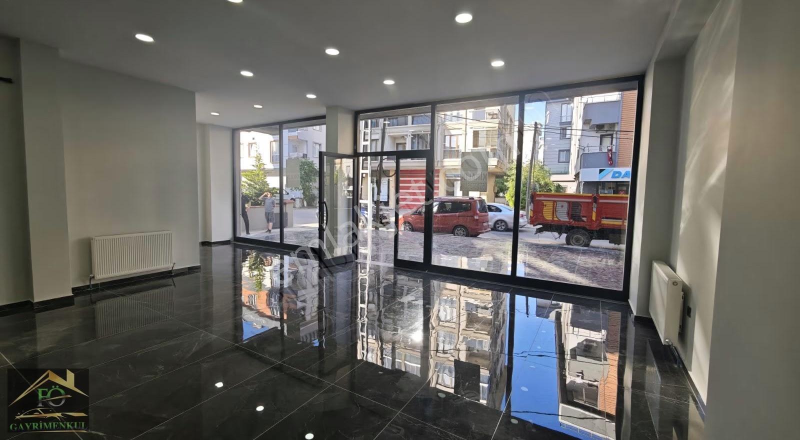 Sultanbeyli Adil Mahallesi'nde Geniş Vitrinli + Bodrumlu Kiralık - Görsel 11