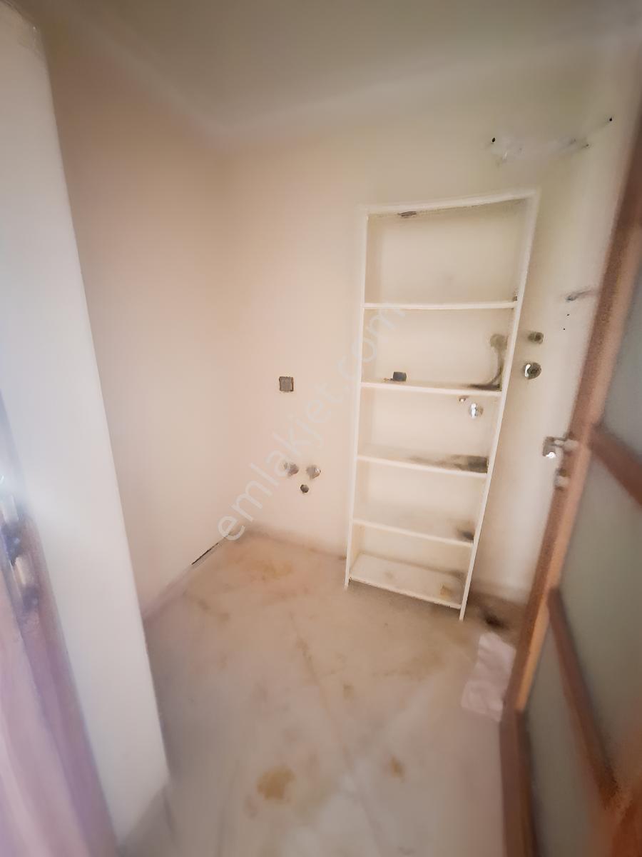 Kuşadası Marinada Elit Site İçerisinde 3+1 Satılık Daire - Görsel 14