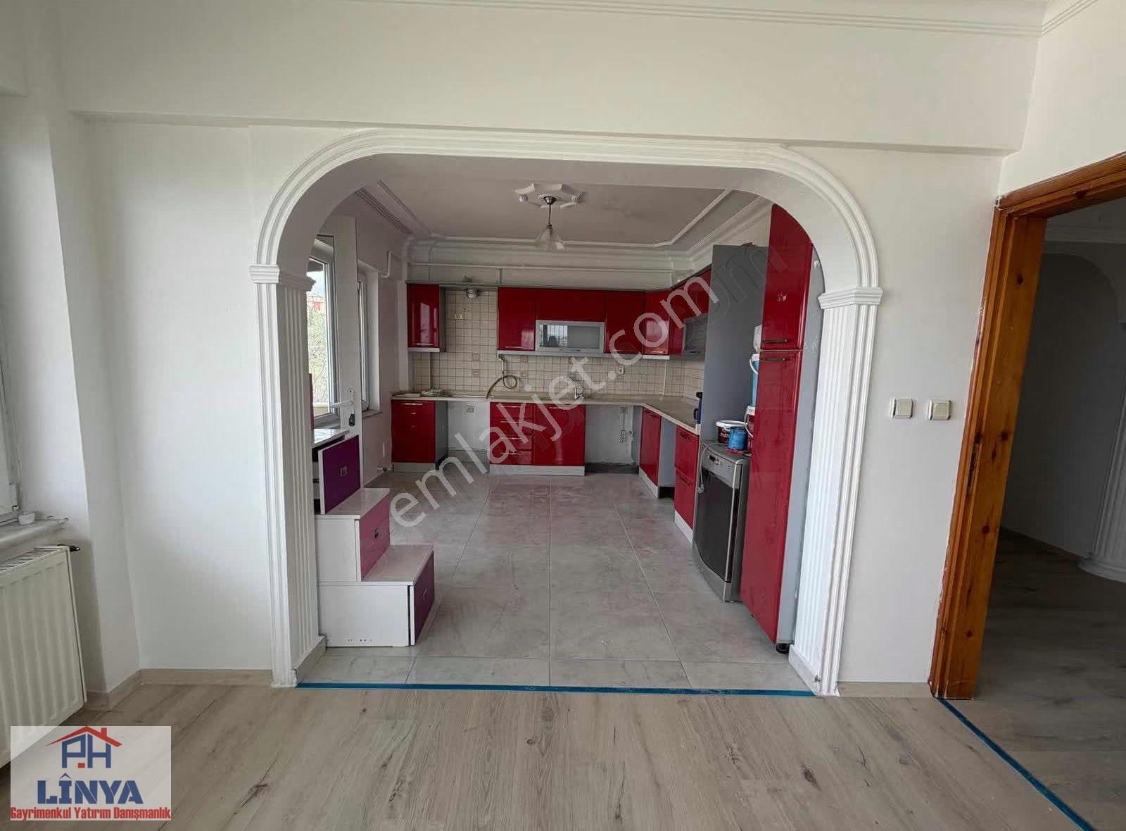 Başiskele'de Kiralık 3+1 Deniz Manzaralı Daire - Görsel 12