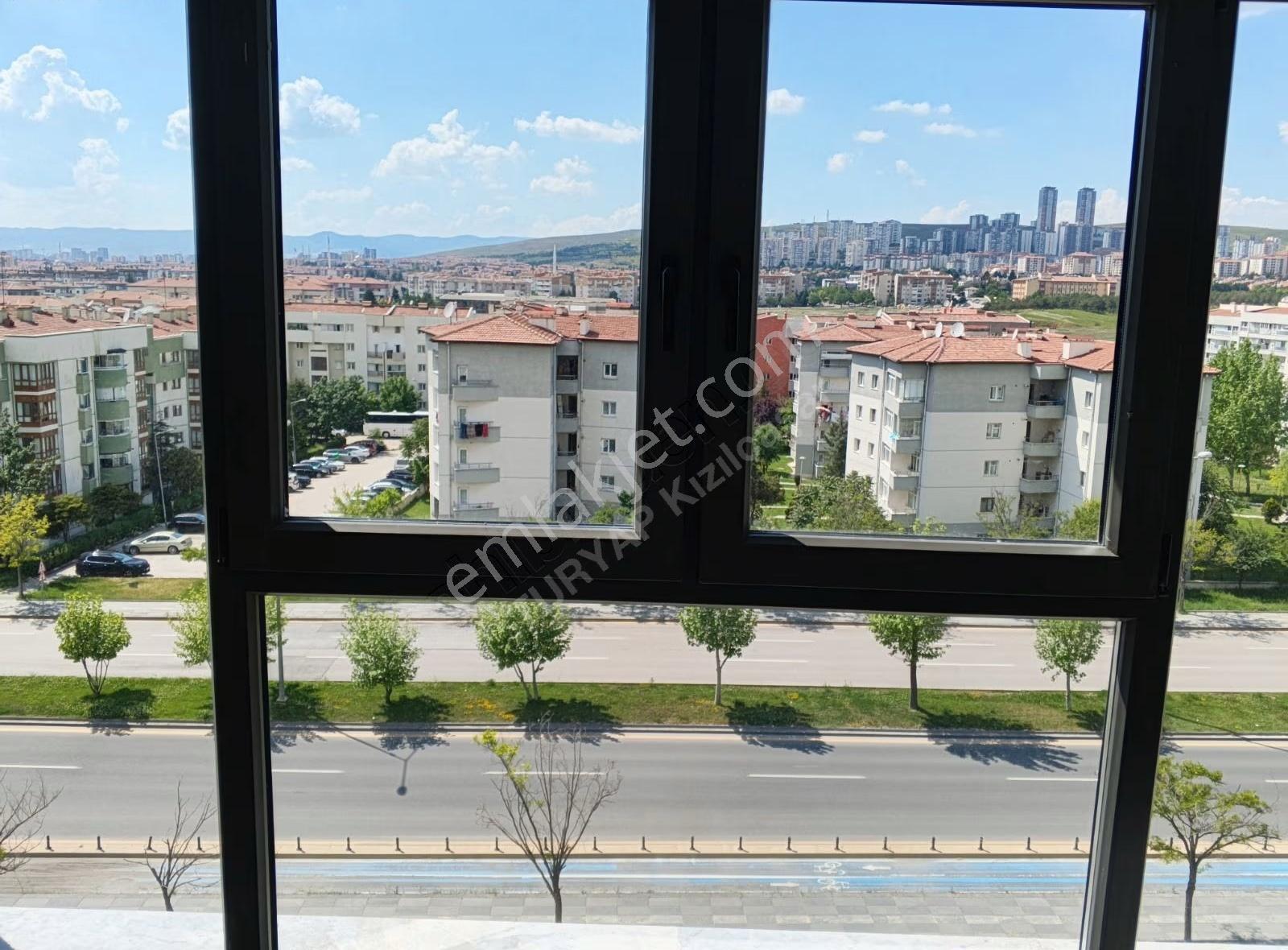 For Rent. Gökdemir Premium Cadde Cepheli C Blok Kiralık 4+1 - Görsel 2