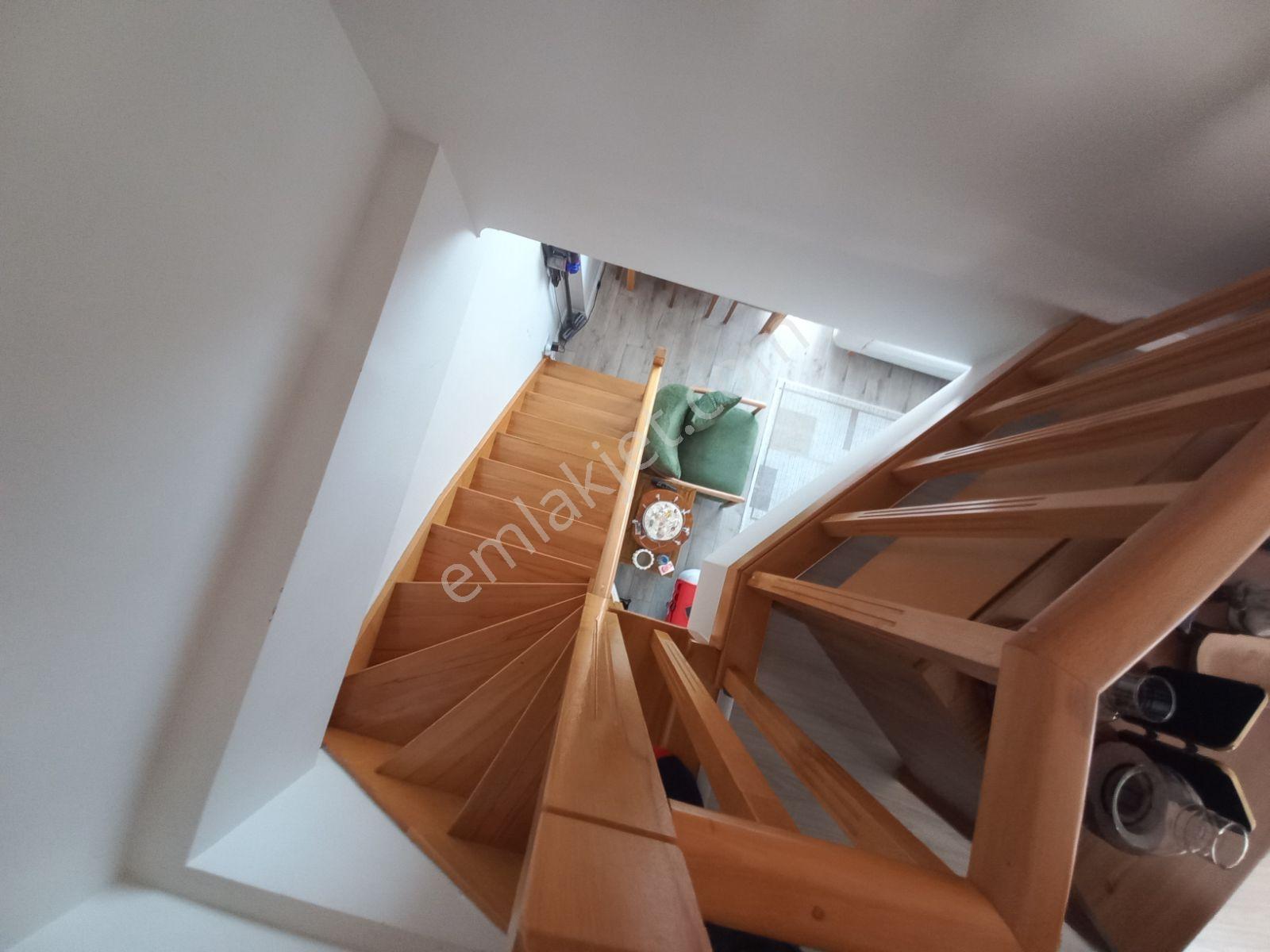 Finans Merkezine Yakın Genç Binada Dublex - Görsel 24