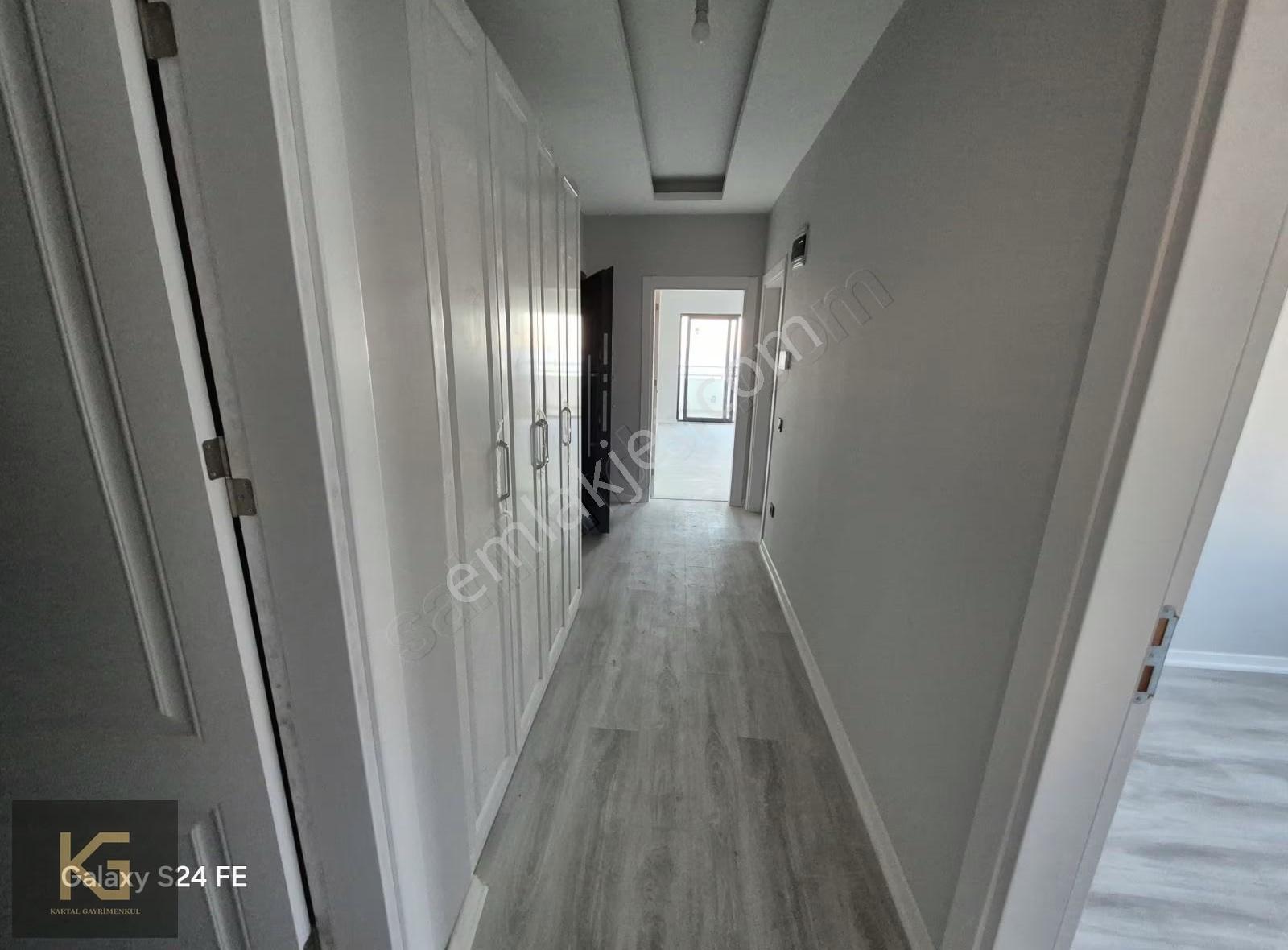 Dolunay Mahallesinde Müstakil Binada Daire