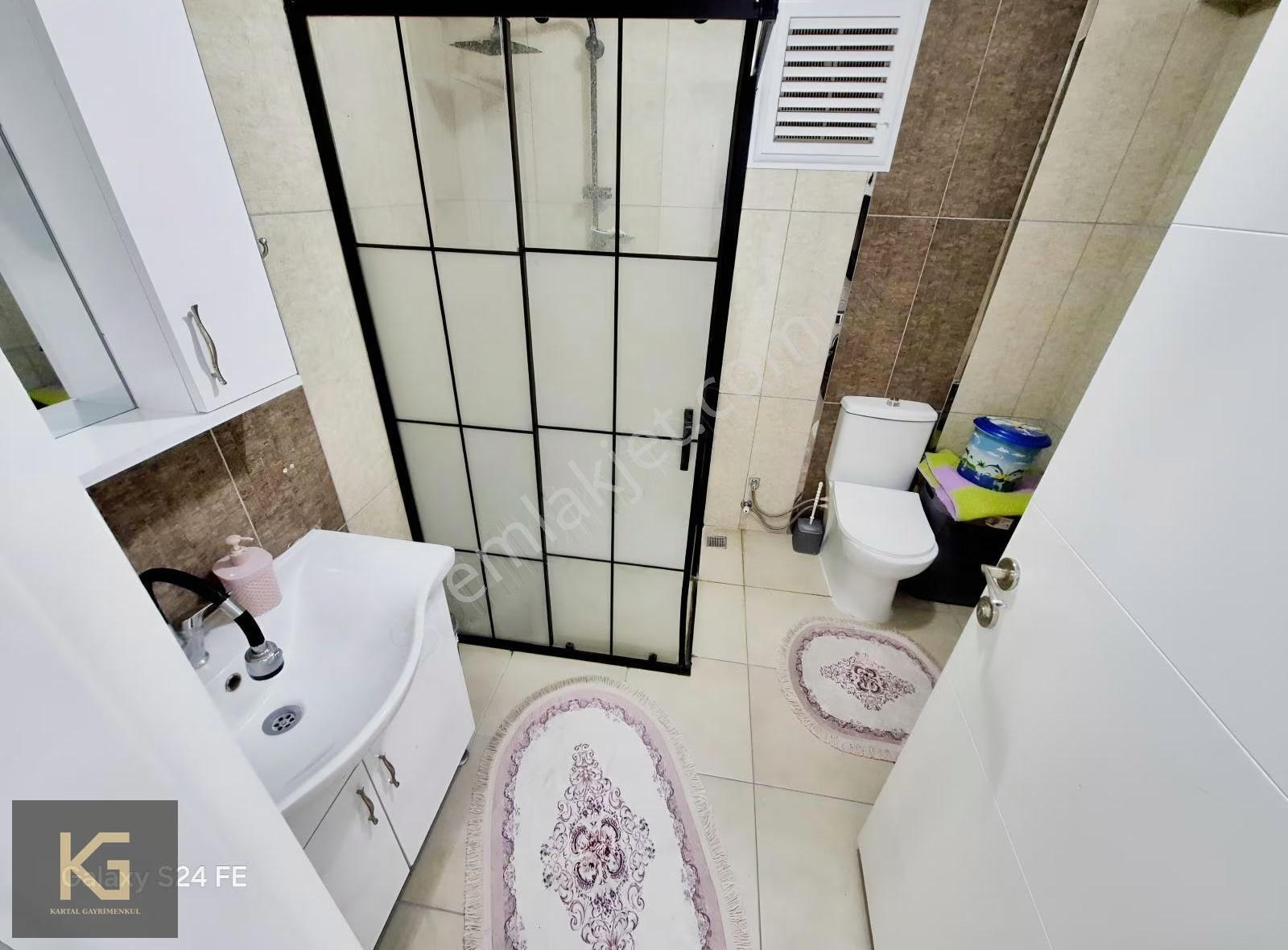 Ayazlı Mahallesinde Çok Güzel Bir Daire - Görsel 23