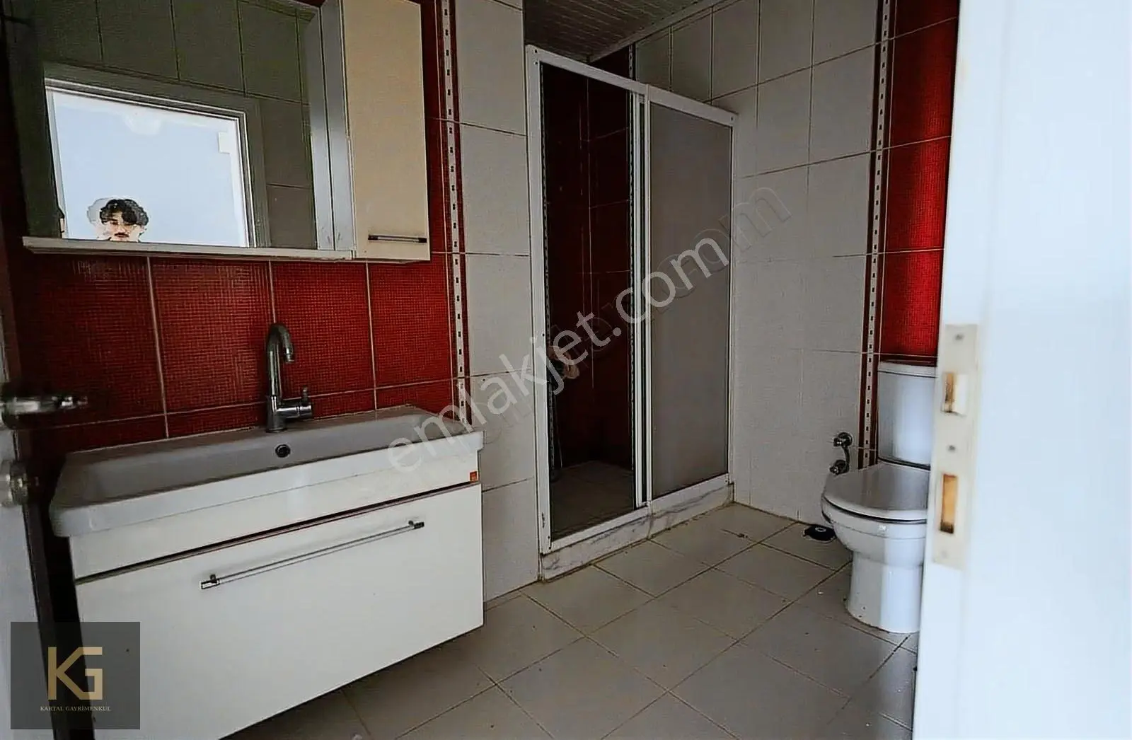 -kartal Gayrimenkul'den- Şehir Merkezinde Tek Tapulu İki Daire - Görsel 3