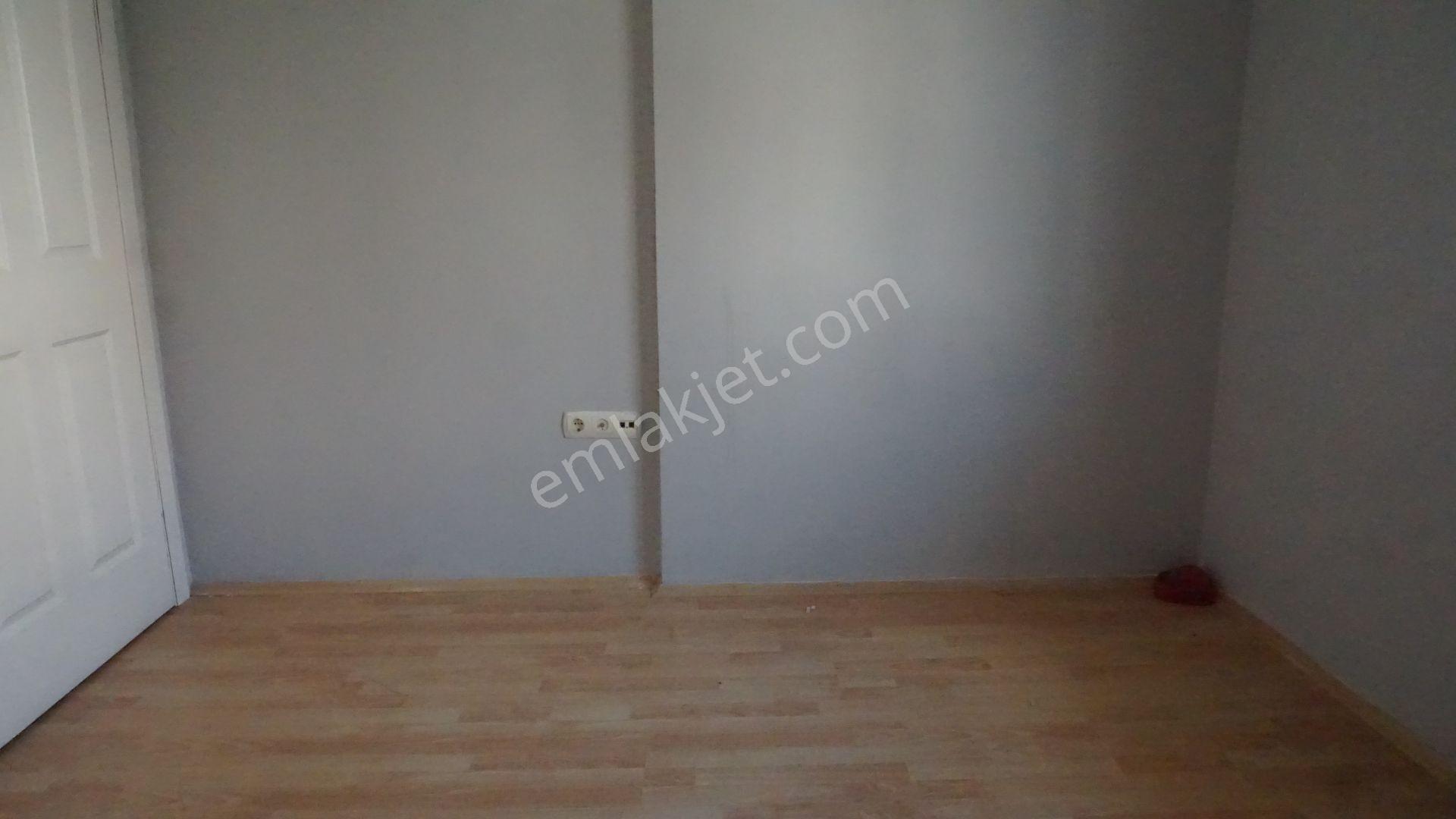 Asarlıkda Satılık 2+1 Doğalgaz Kombili+balkonlu Çiğli Serkan Emlak Dan - Görsel 16