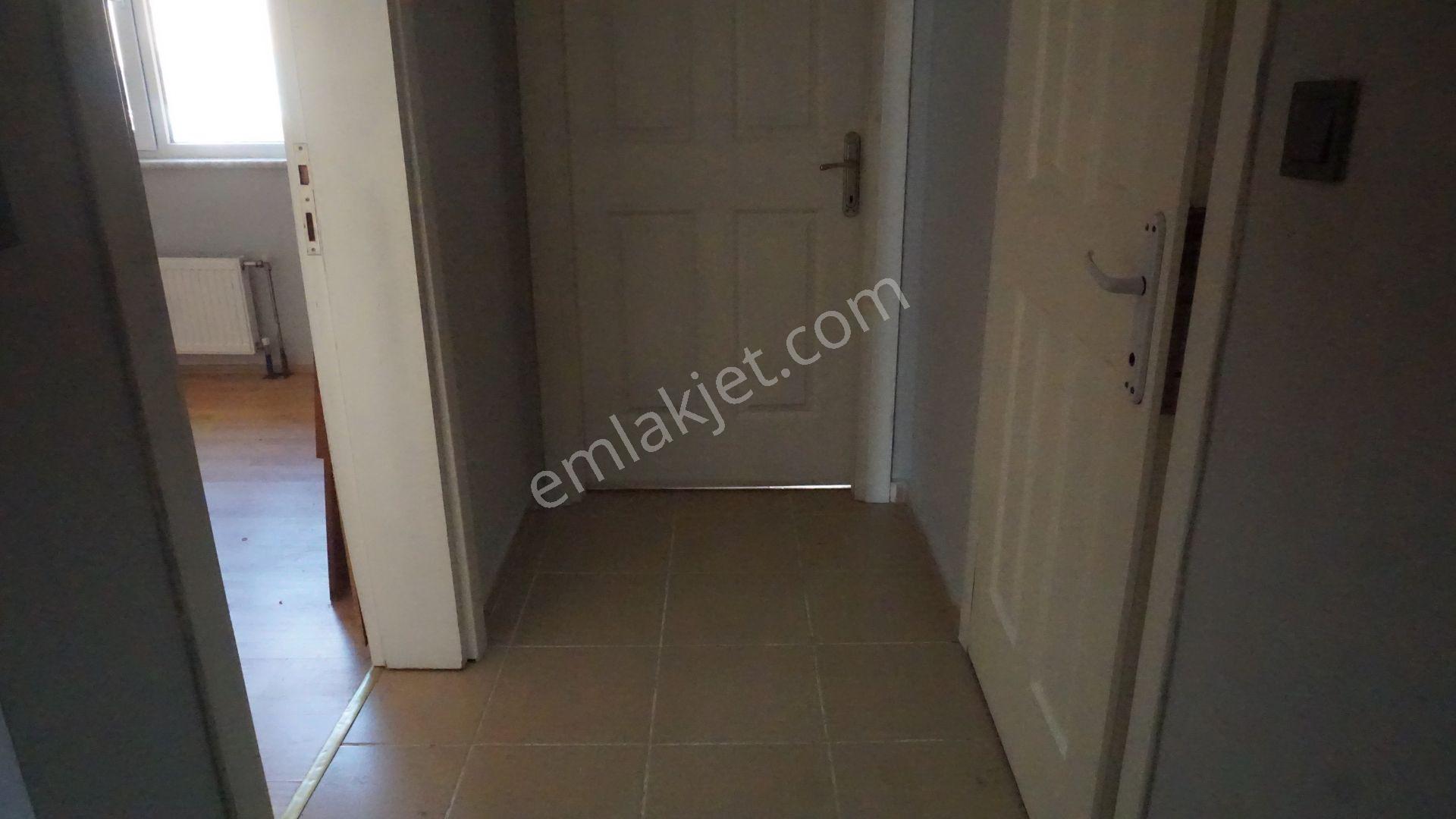 Asarlıkda Satılık 2+1 Doğalgaz Kombili+balkonlu Çiğli Serkan Emlak Dan - Görsel 20