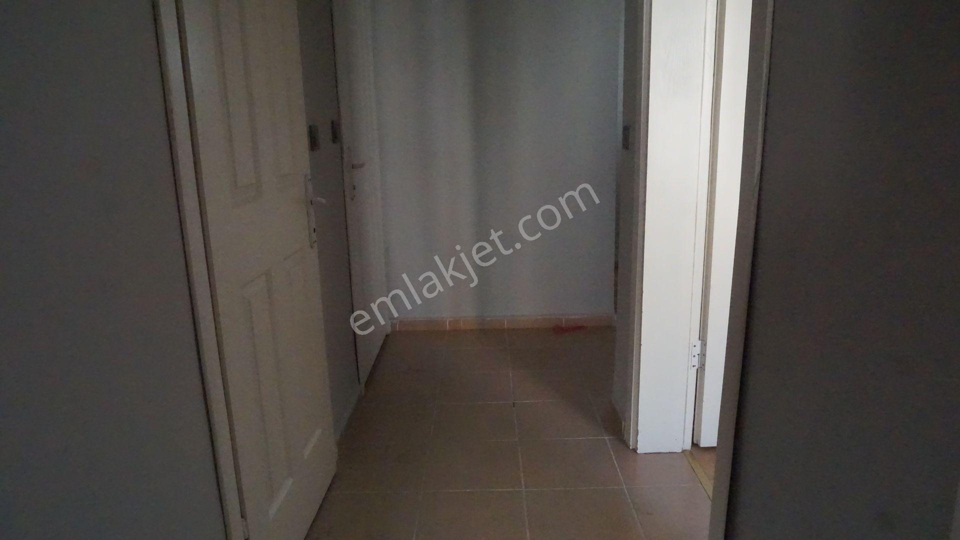 Asarlıkda Satılık 2+1 Doğalgaz Kombili+balkonlu Çiğli Serkan Emlak Dan - Görsel 19