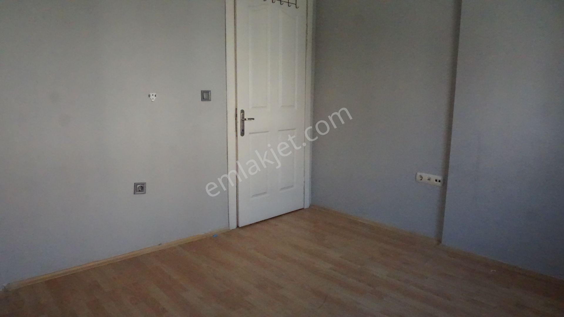 Asarlıkda Satılık 2+1 Doğalgaz Kombili+balkonlu Çiğli Serkan Emlak Dan - Görsel 15