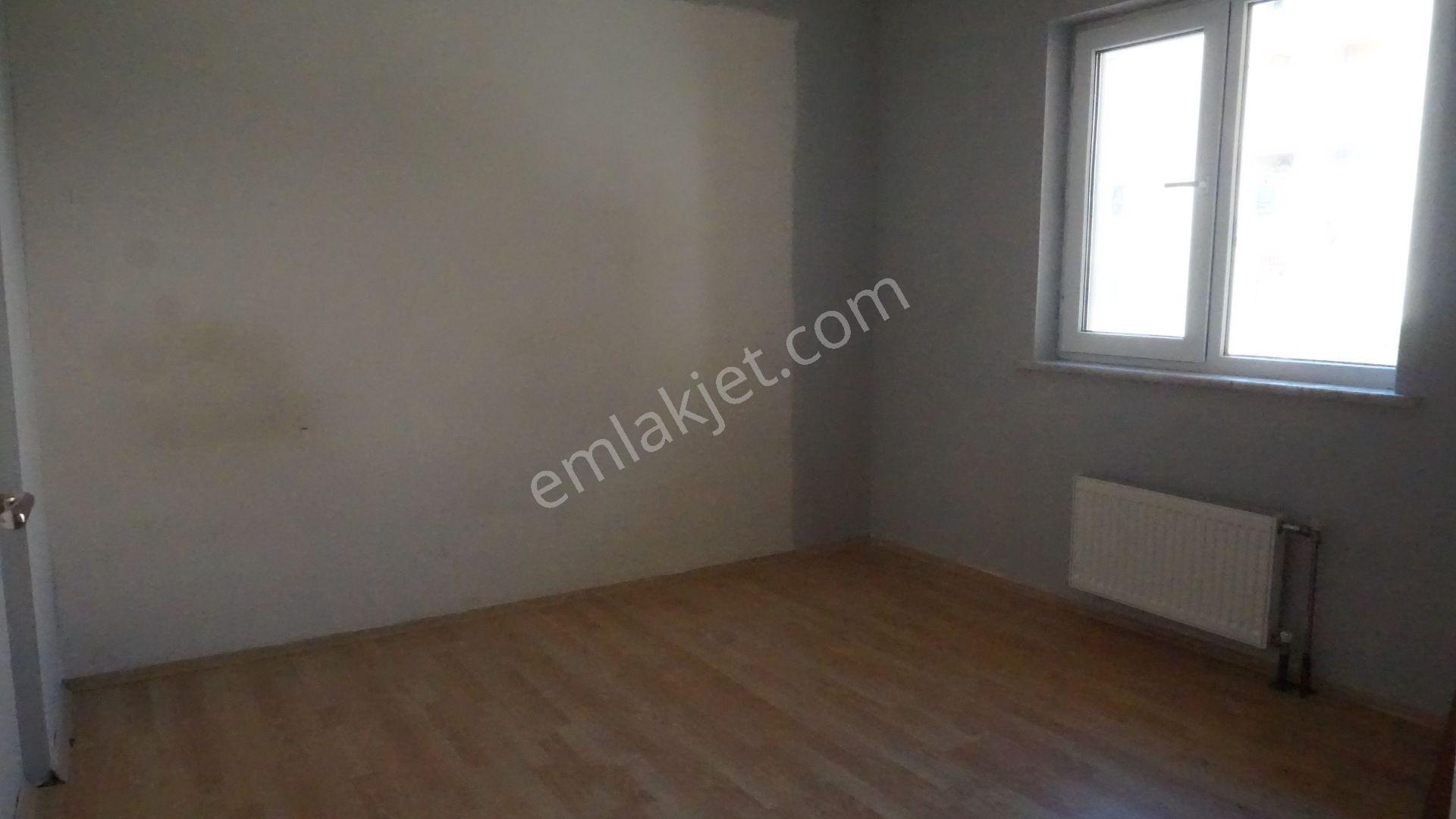 Asarlıkda Kiralık 2+1 Doğalgaz Kombili+balkonlu Çiğli Serkan Emlak Dan - Görsel 10