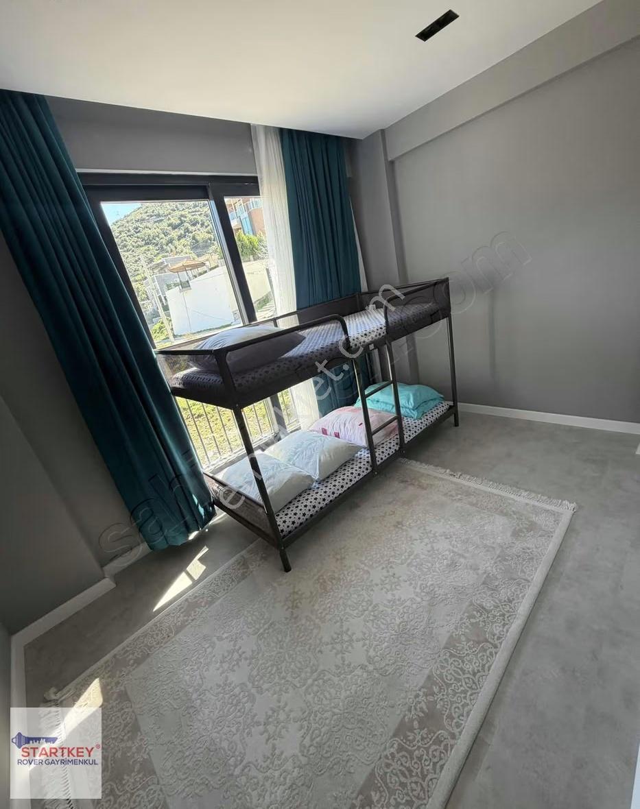 Menemen Ayvacıkta Manzaralı Lüks Villa - Görsel 13