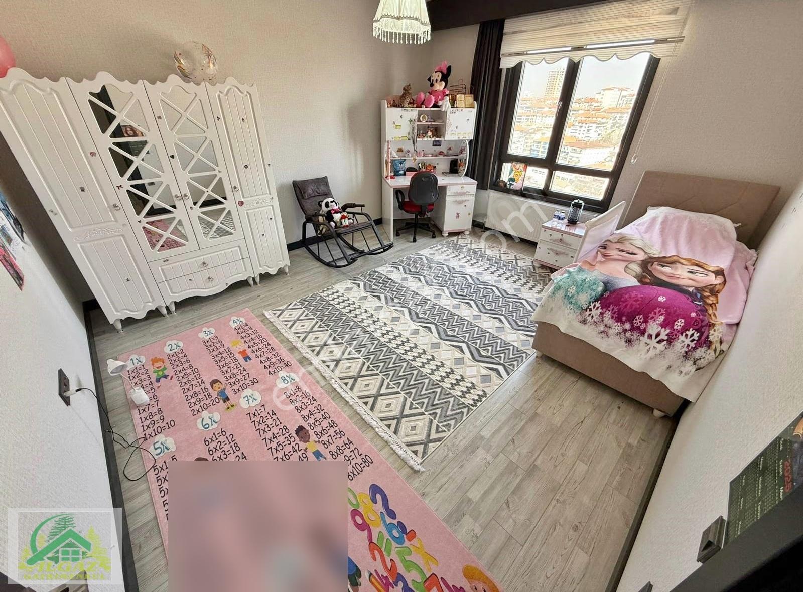 Muhteşem Manzaraya Sahip 6+1 375m² Eşsiz Yapıda Loft Site Daire! - Görsel 10
