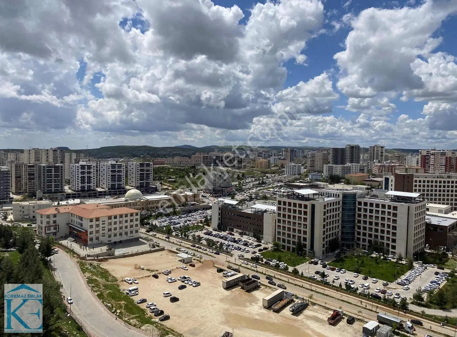 Devlet Hastanesi Yanı Çınar Rezidansta Kiralık 3+1 Lüx Daire