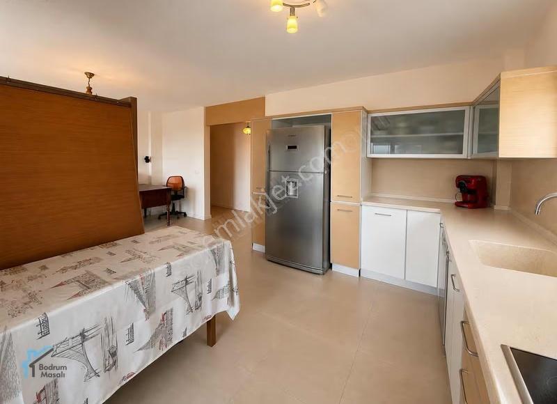 Turgutreis'te Havuzlu Sitede Geniş Deniz Manzaralı 3+1 Daire - Görsel 8
