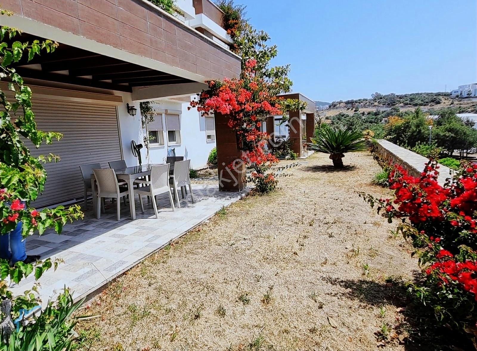 Bodrum Konacık Merkezde Muhteşem Lokasyonda 3+1 Fırsat Villa - Görsel 27