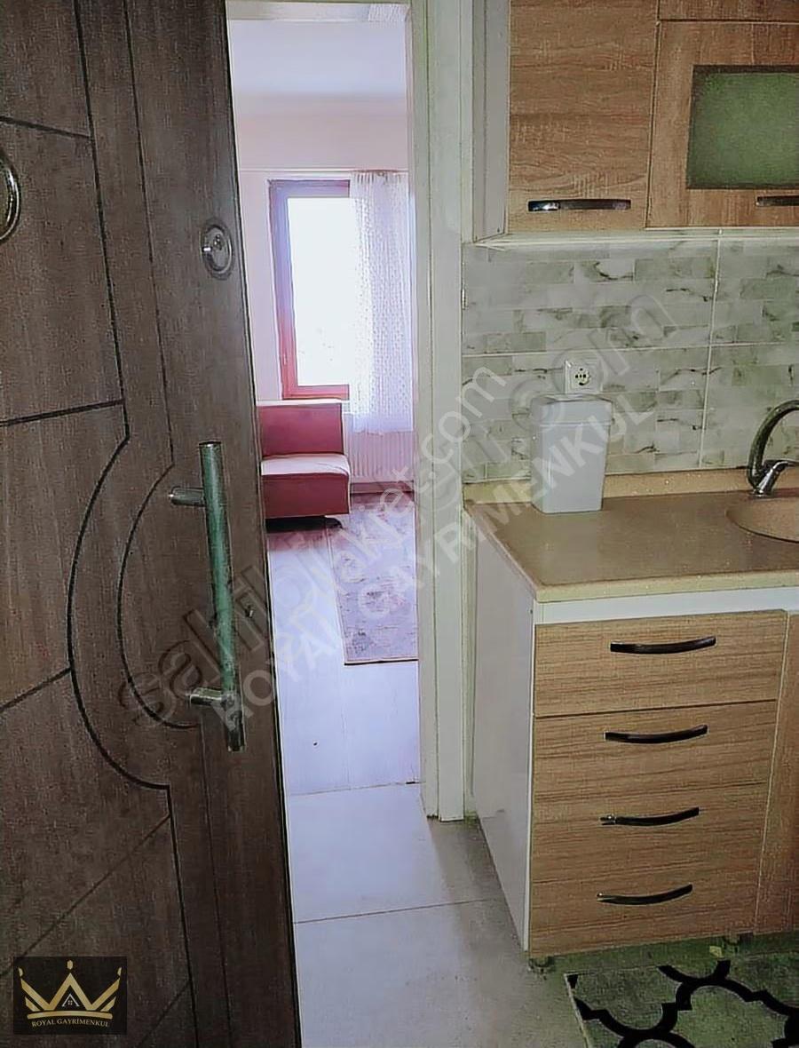 Royal Den Saray Mahallesi Ara Kat 1+1 Eşyalı Daire Kiralık - Görsel 3
