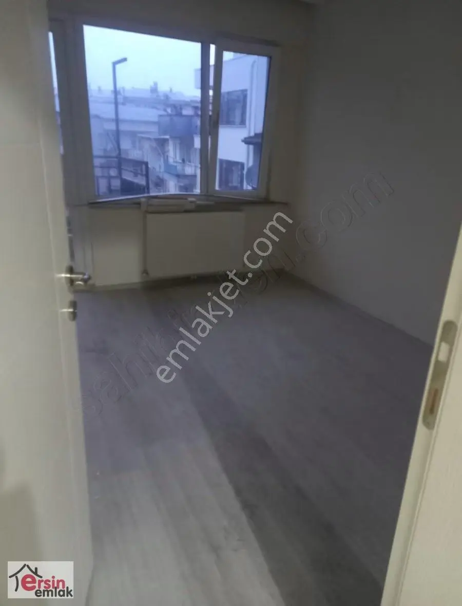 Ersin Emlaktan Hacısiyam Mah Satılık Dogalgazlı 3+1 Satilik Dair - Görsel 16