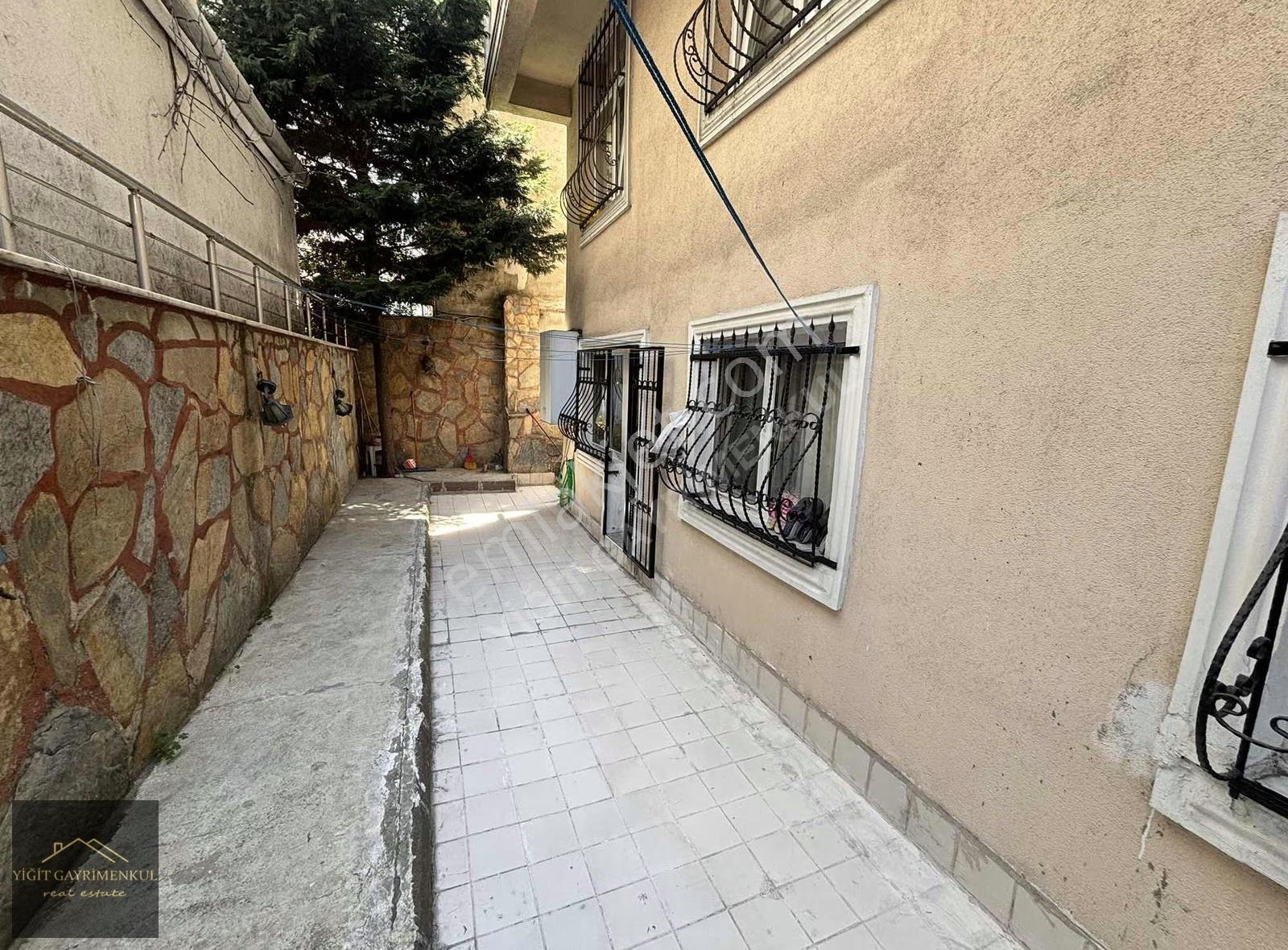 Hürriyet Mahallesinde 3+1 Geniş Bahçeli Bahçe Katı Daire - Görsel 17