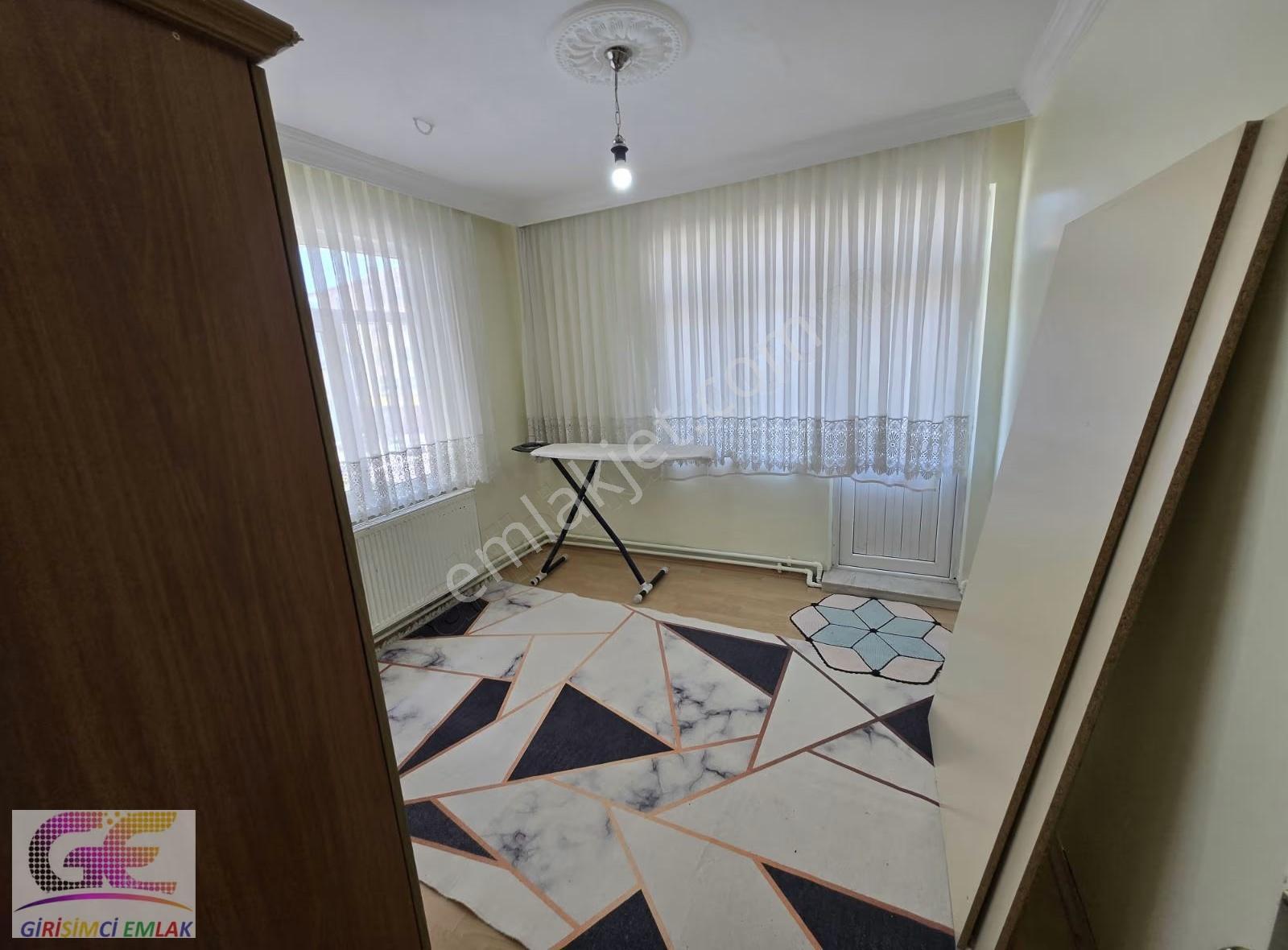Girişimciden Eşyalı Kiralık 3+1 Ana Cadde Üzeri - Görsel 19