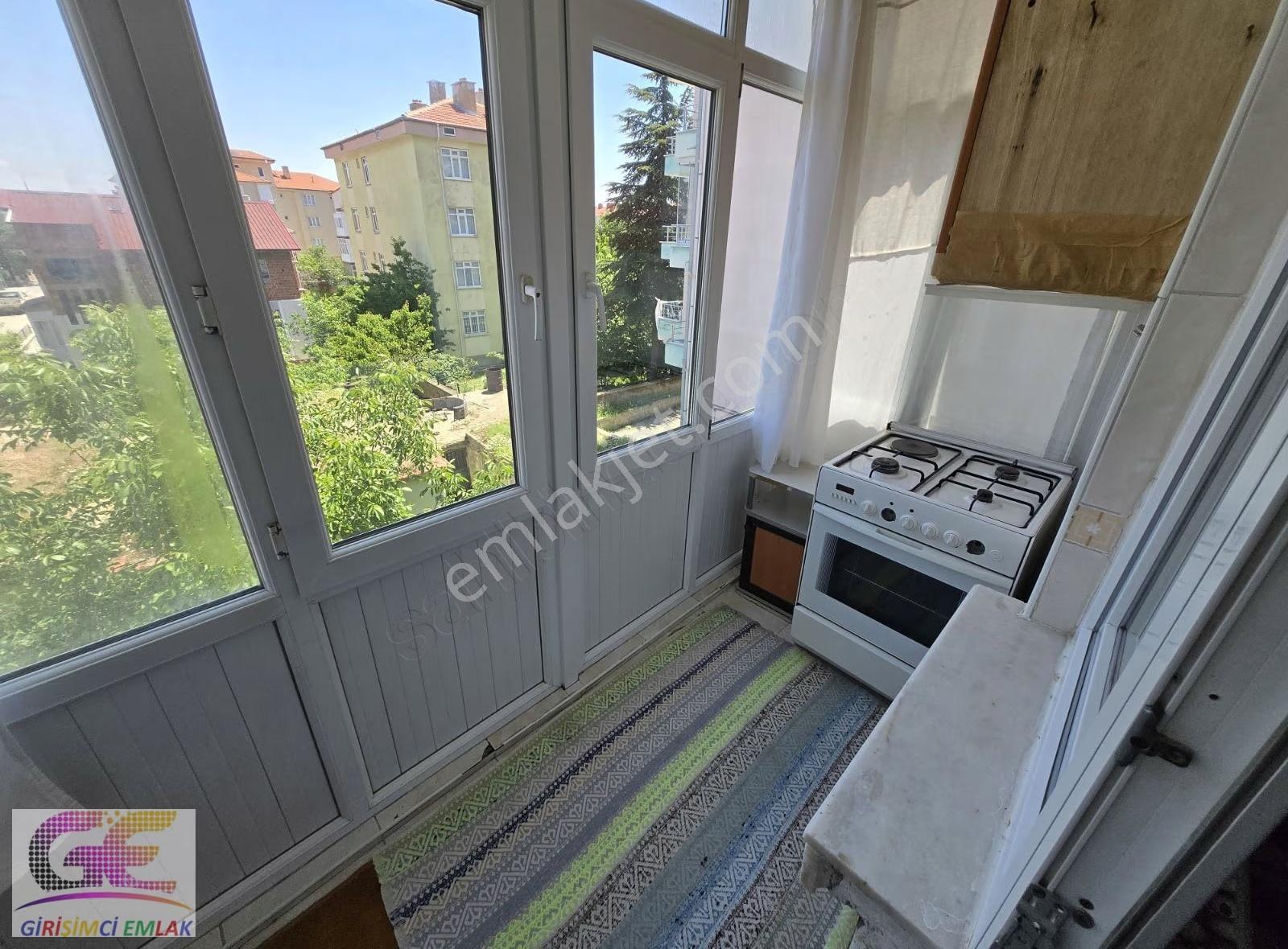 Girişimciden Eşyalı Kiralık 3+1 Ana Cadde Üzeri - Görsel 11