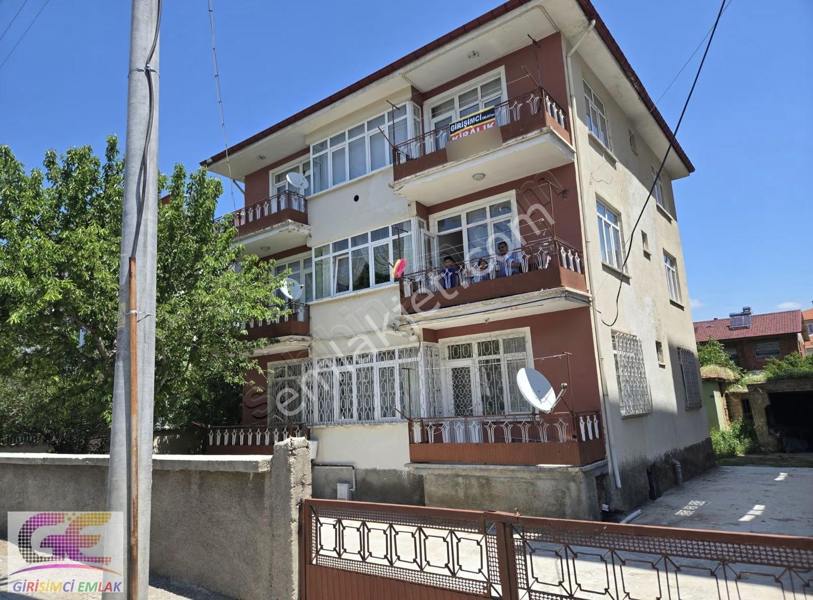 Girişimciden Eşyalı Kiralık 3+1 Ana Cadde Üzeri - Görsel 20