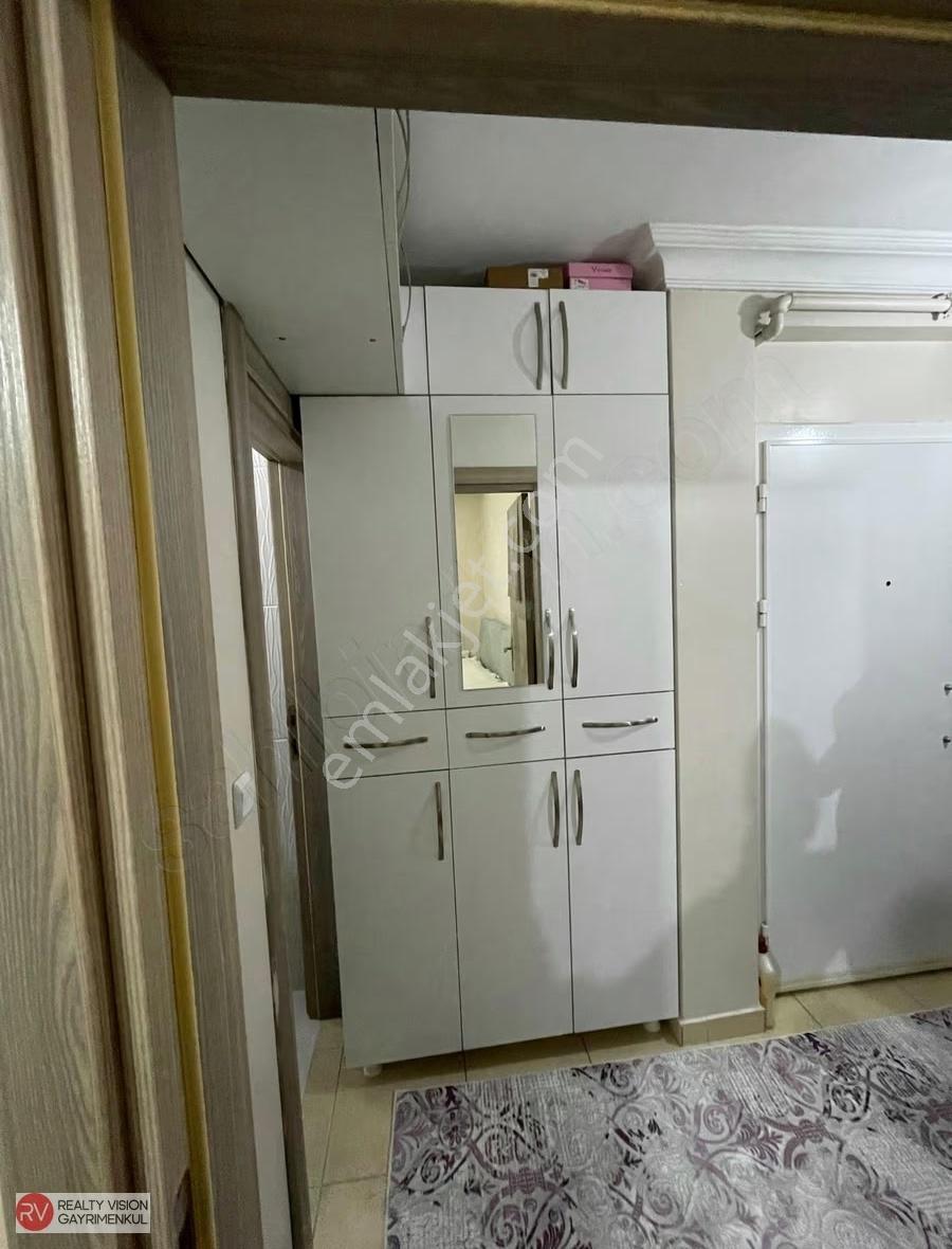 Sultanbeyli Adil Mah. Kullanışlı 4+1 Ters Dublex Daire - Görsel 8