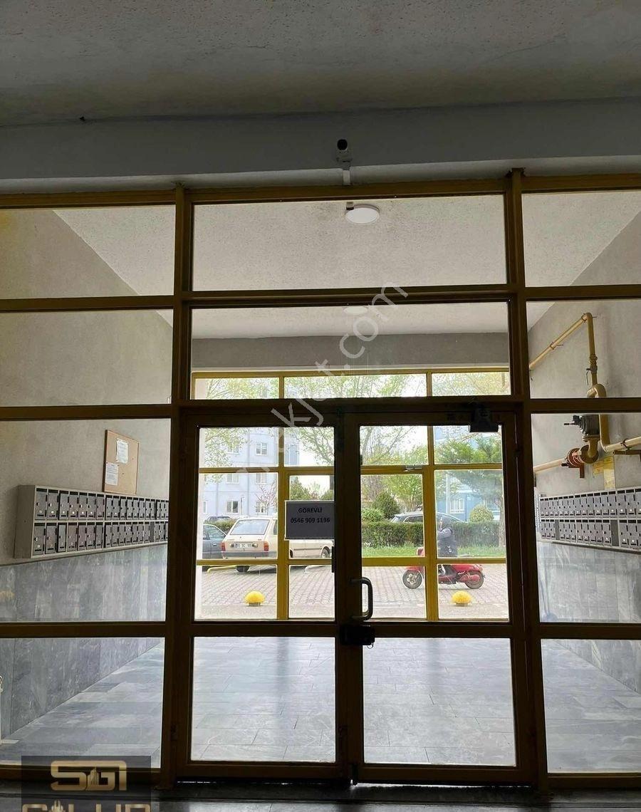 Pelıtköy Toki'de Kiralık Eşyalı 1+1 Daire - Görsel 23