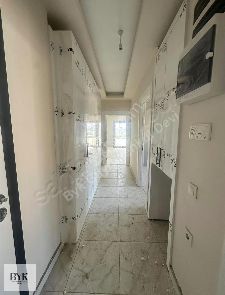 Yeşilovacık'da 95m2 Denize 600m 2+1 Ara Kat - Görsel 5