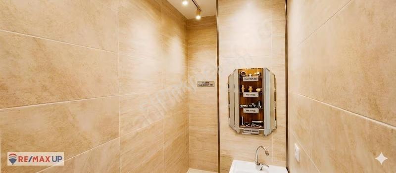Karabağlar'da Köşe Konumda Satılık 58m² Dükkan - Görsel 6